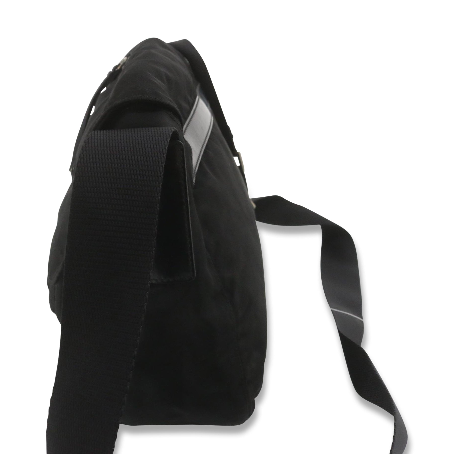 Single Buckle Messenger