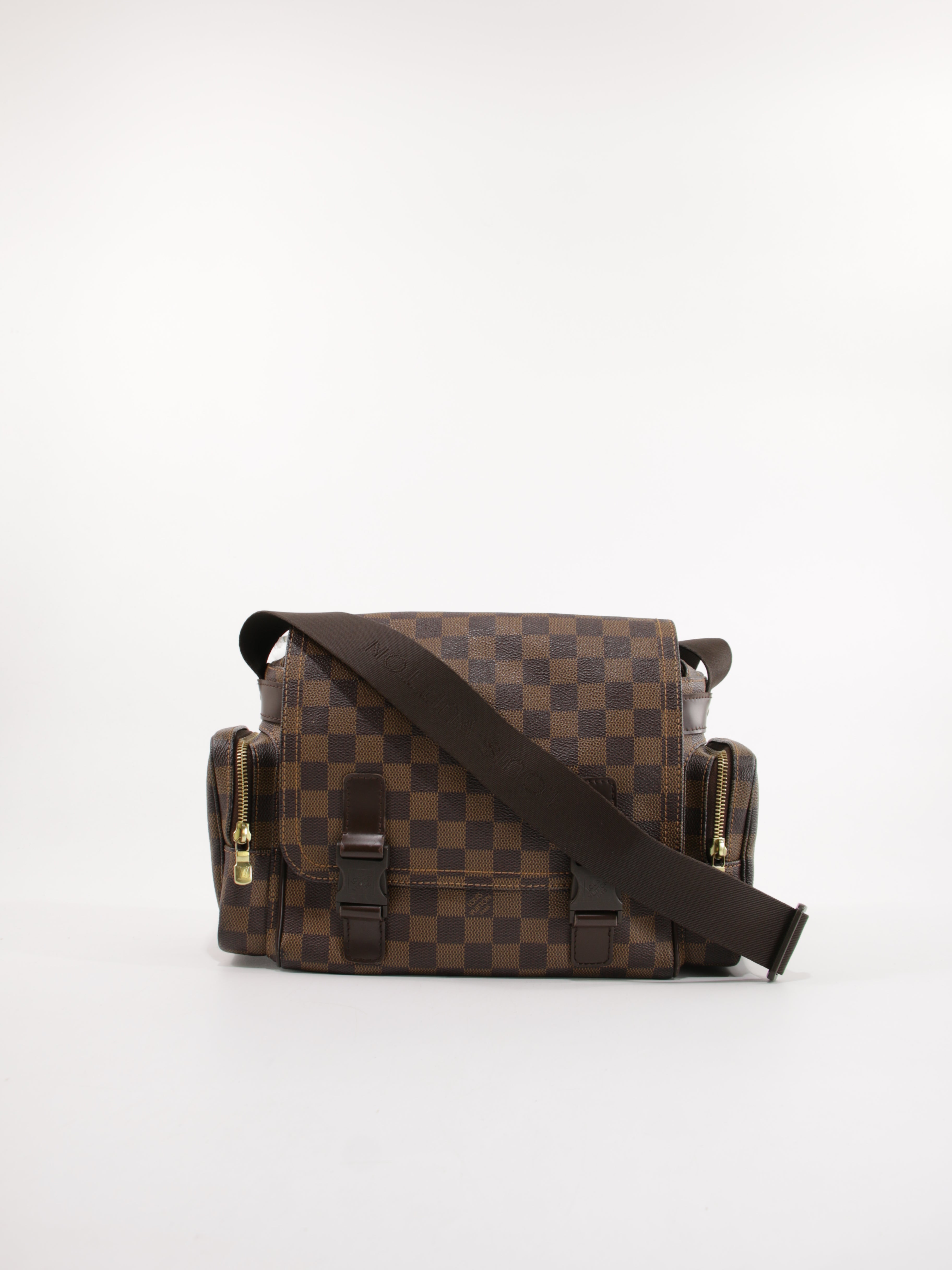 Reporter Melville PM