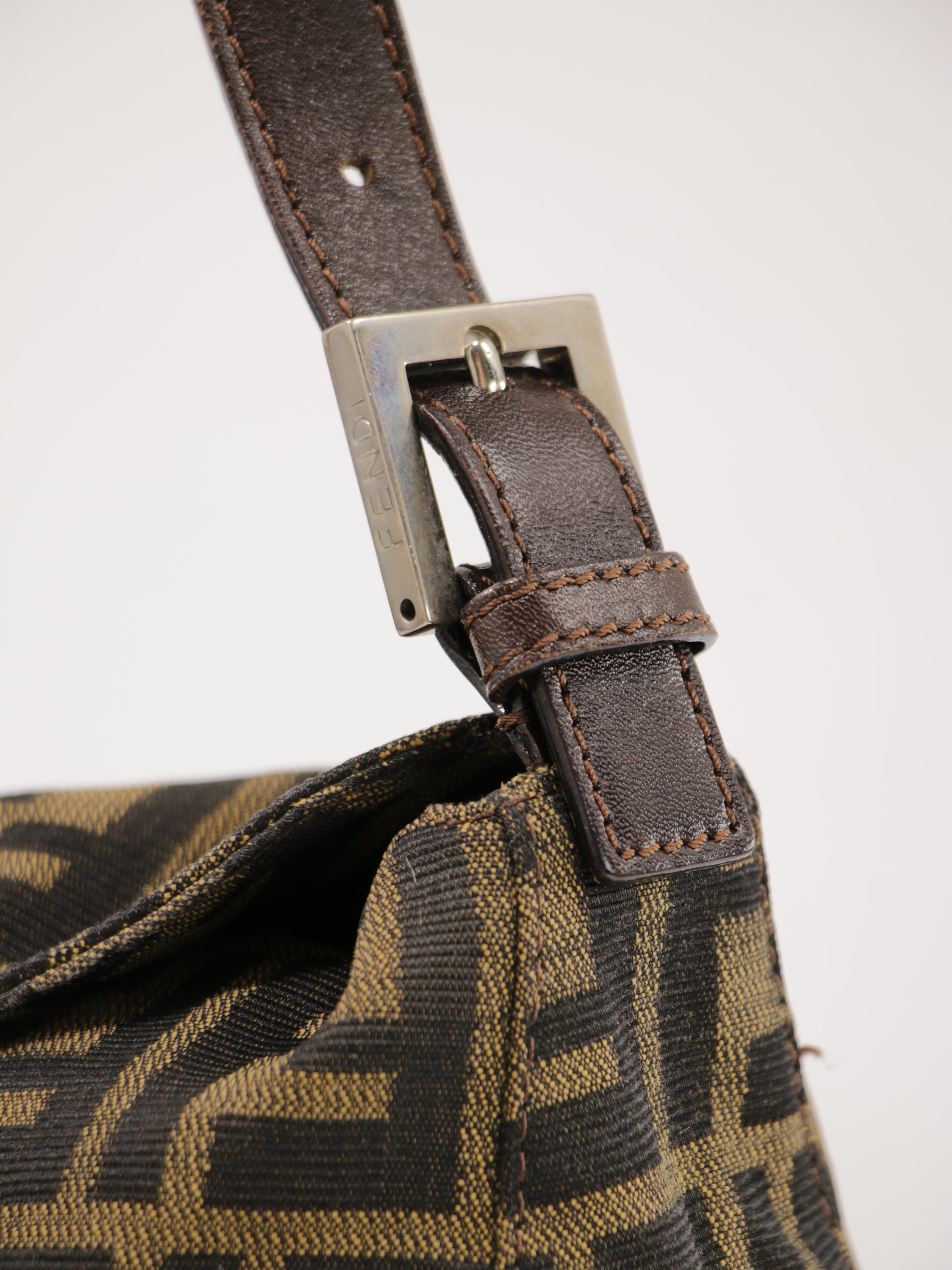 Double Flap Mamma