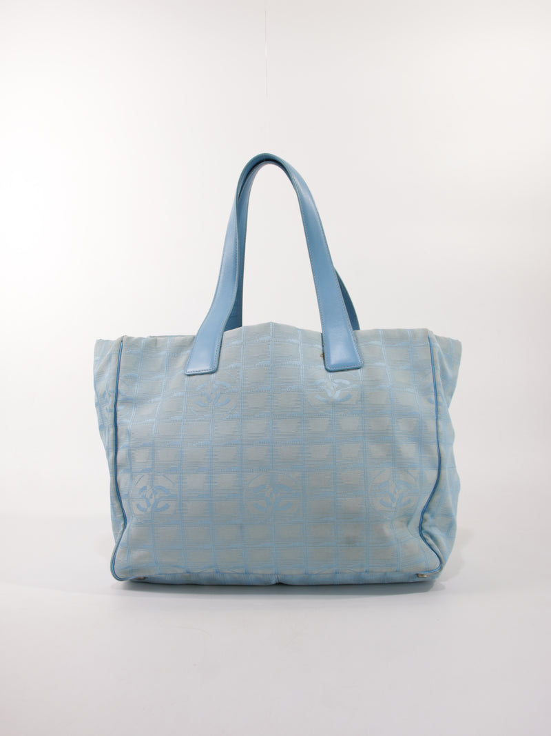 Chanel - medium new travel line tote