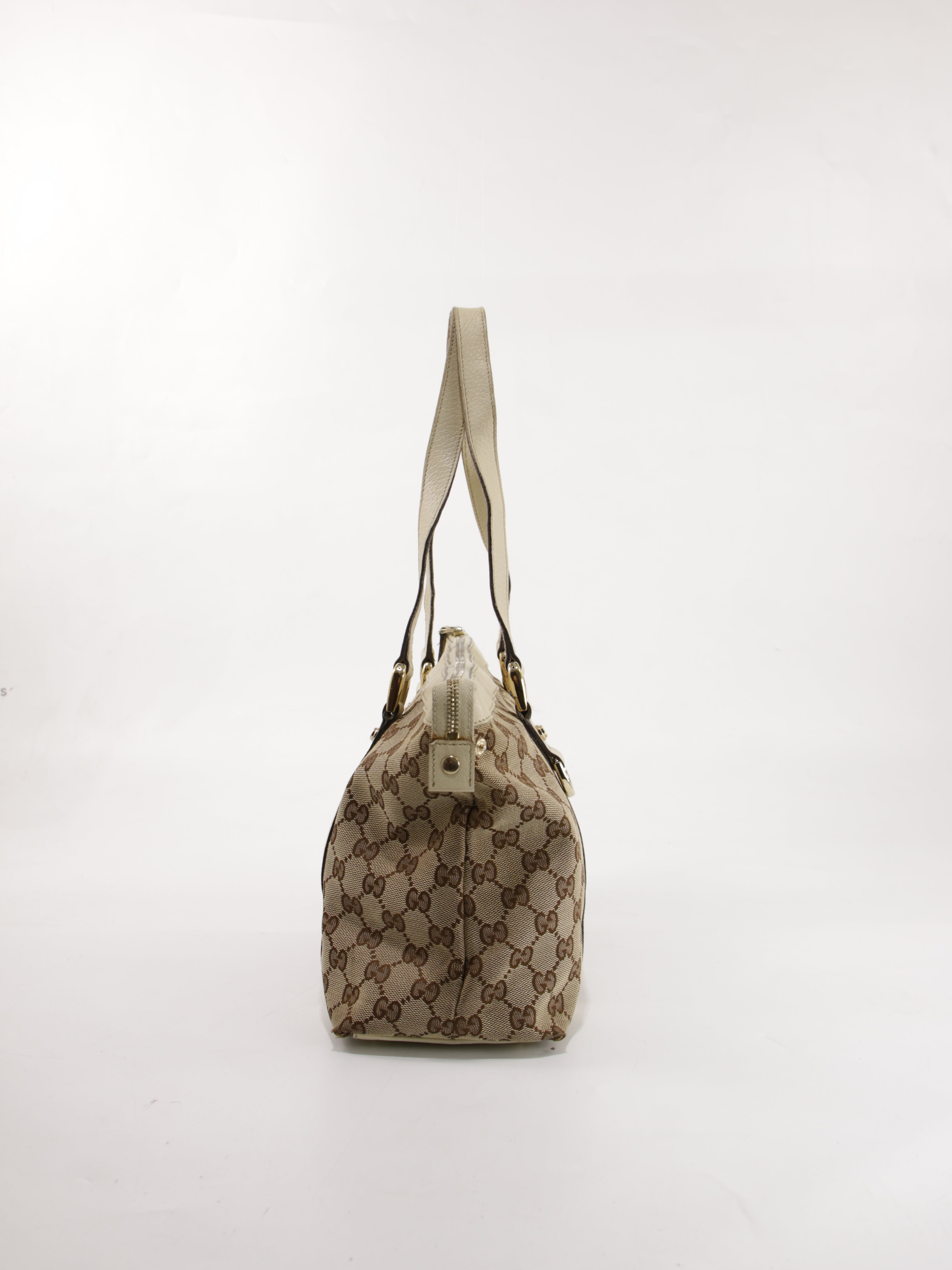 Abbey Zip Tote