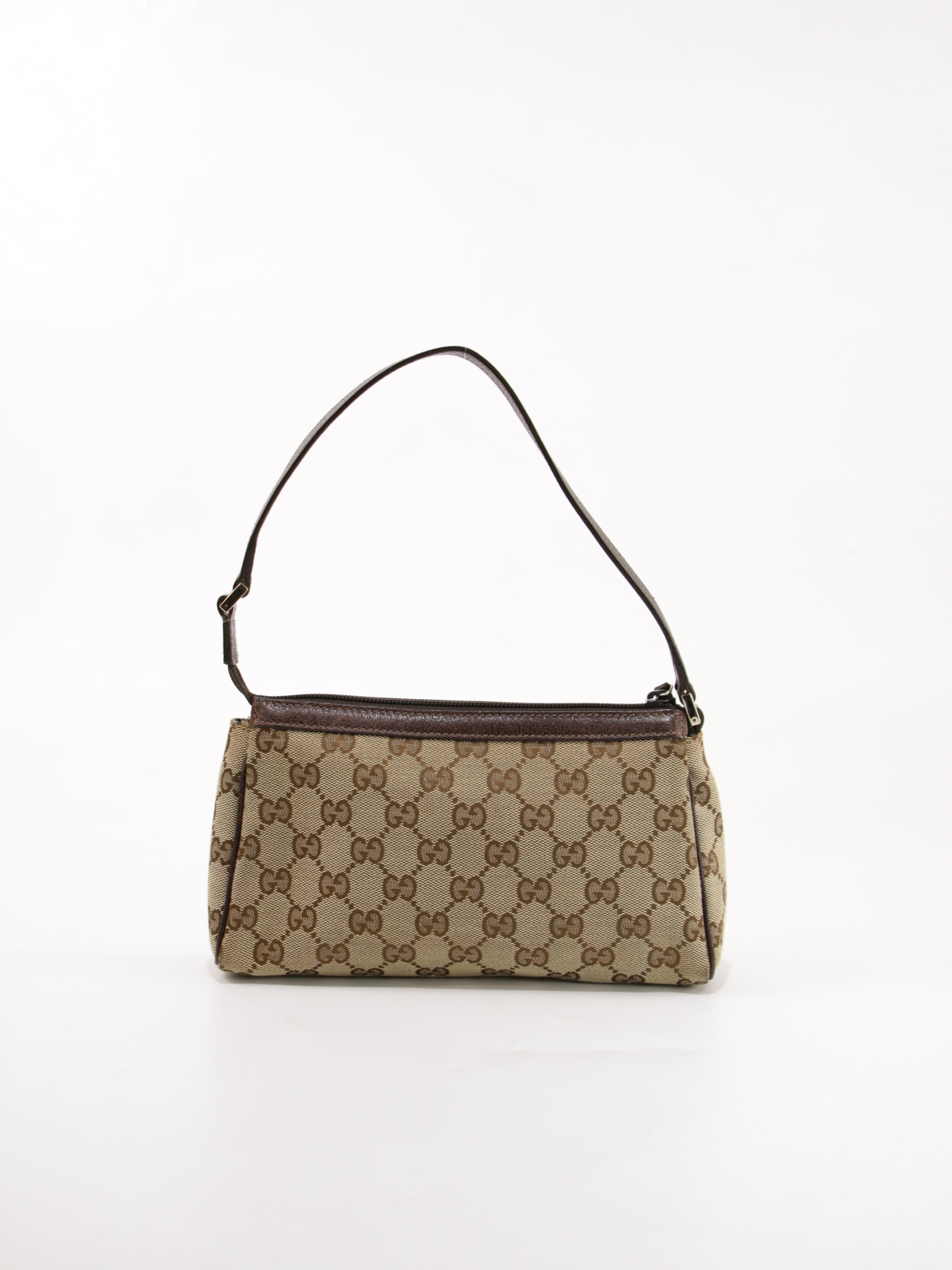 Abbey D-Ring Pochette