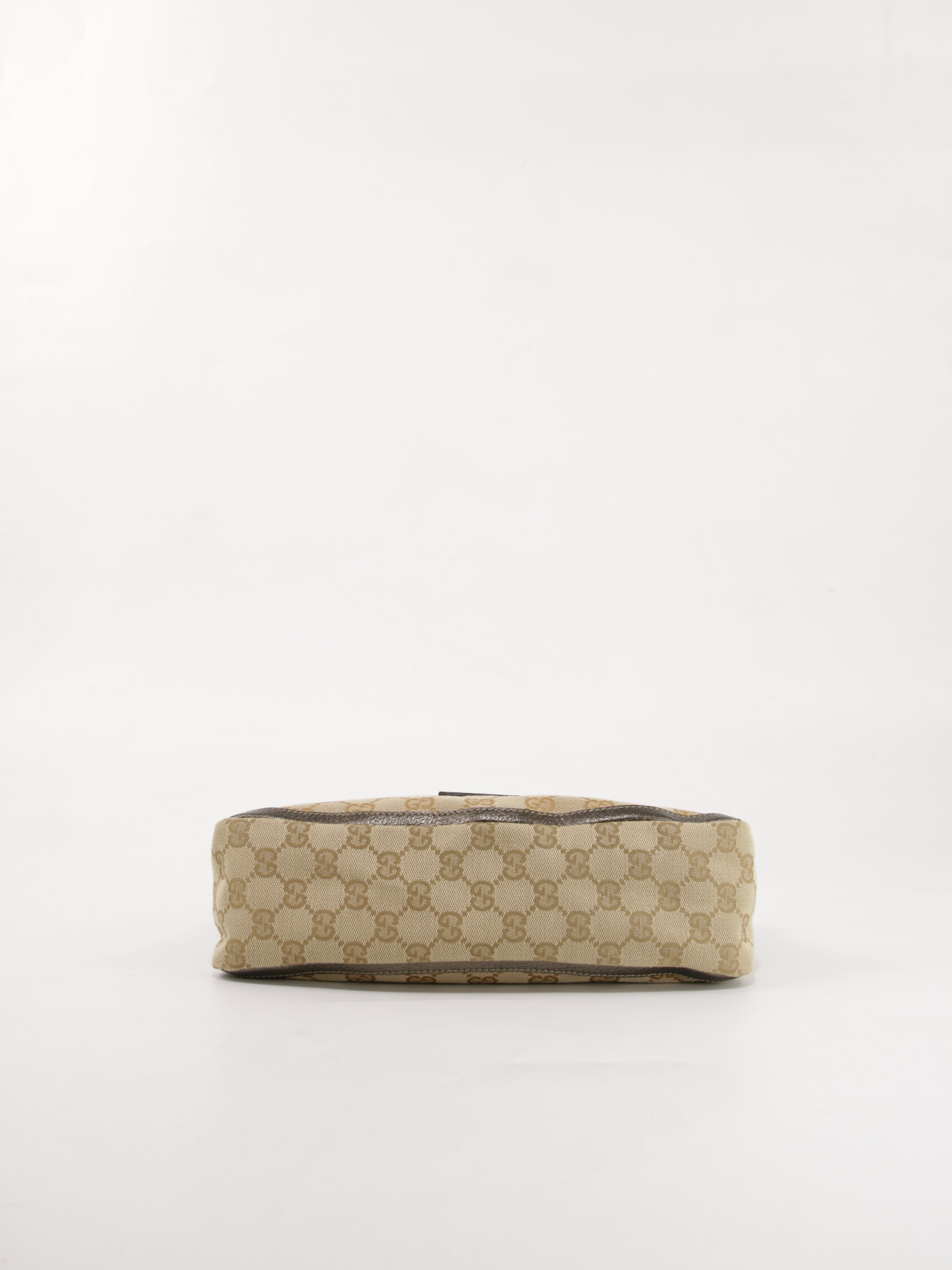 Abbey D-Ring Pochette