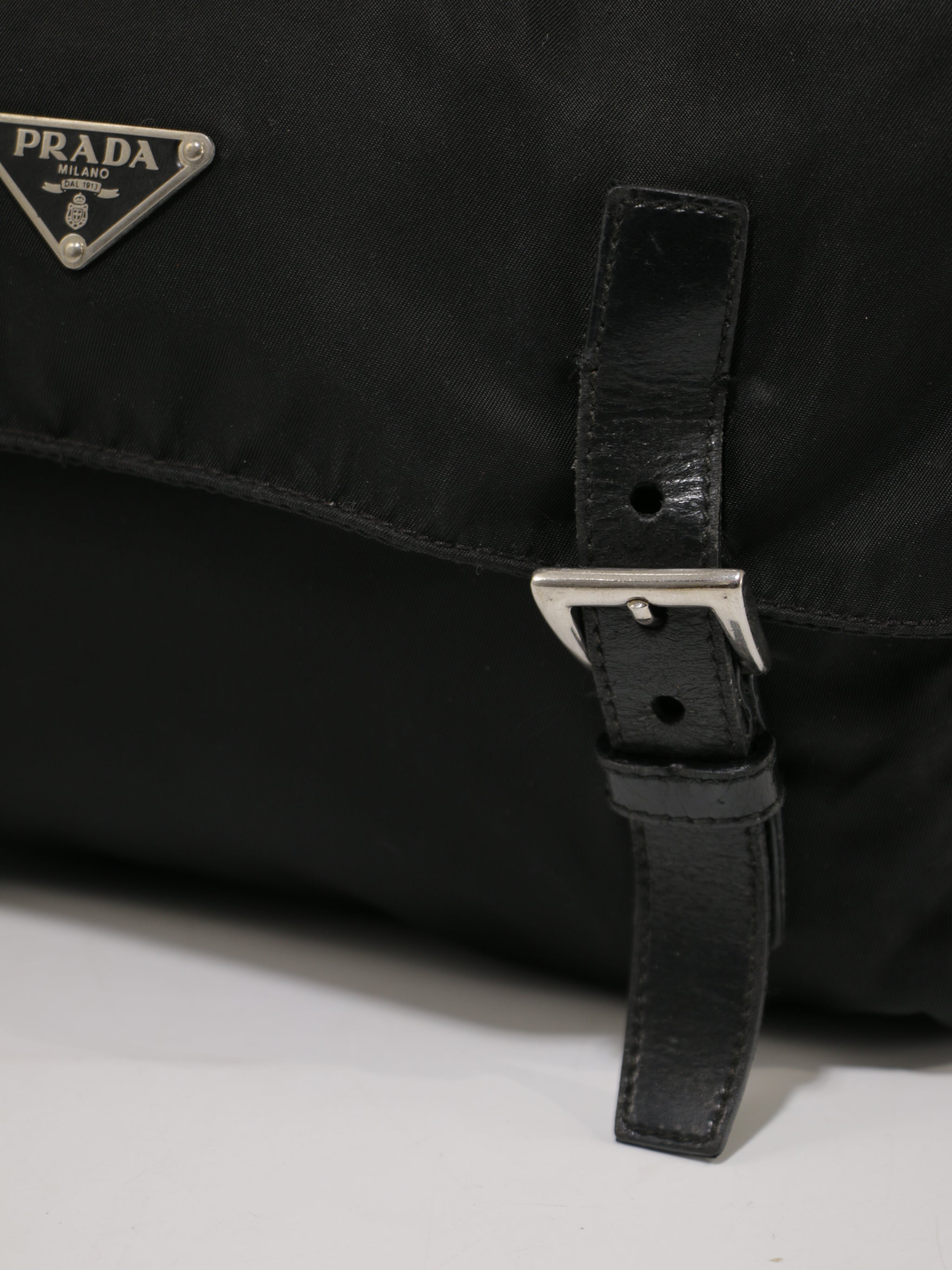 Double Buckle Messenger