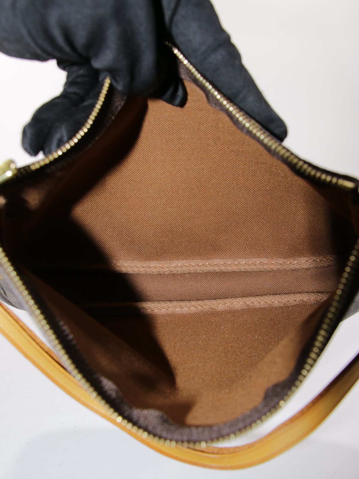 Louis Vuitton Accessories Pochette