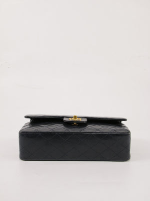 Medium Classic Flap