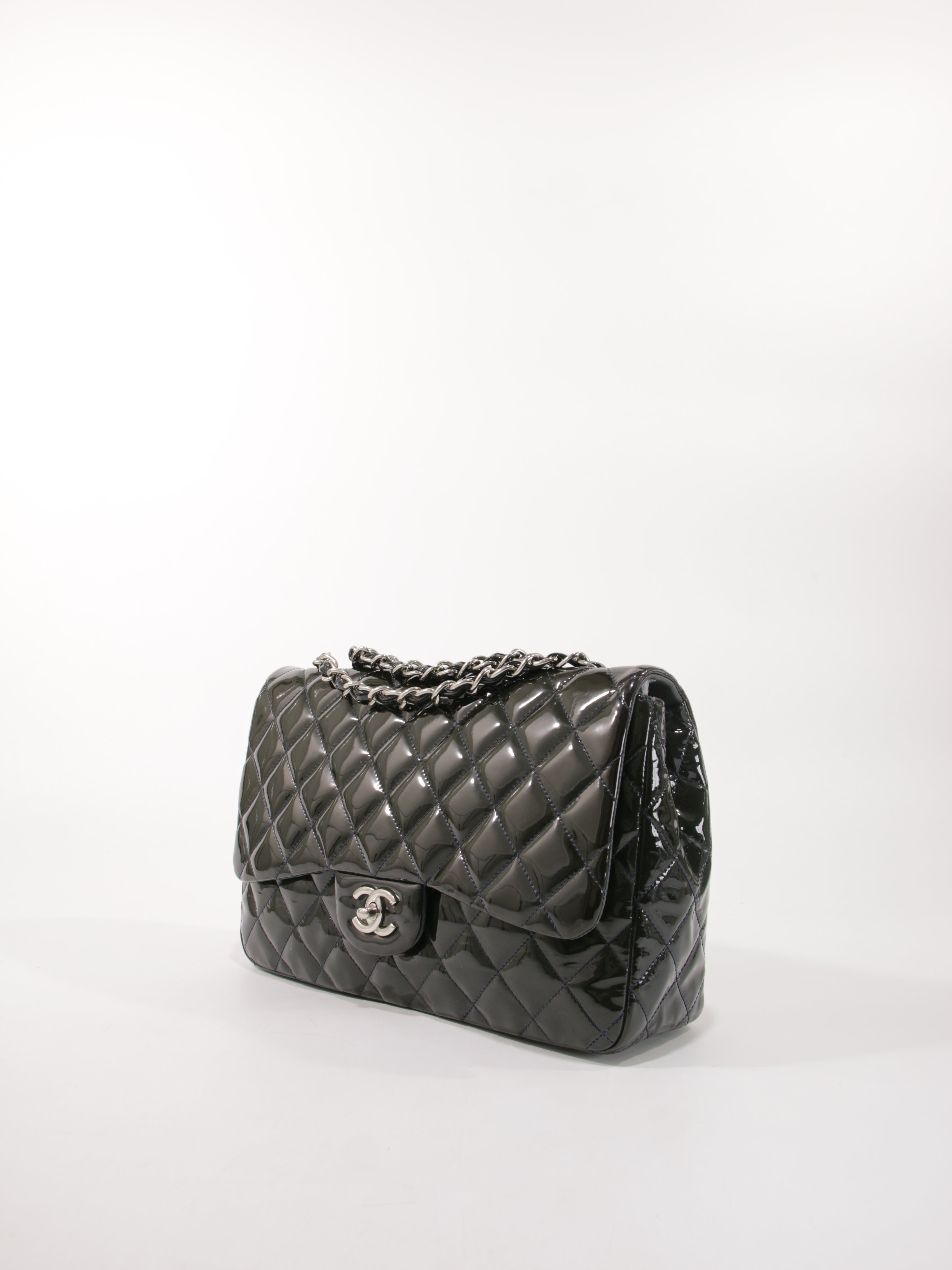 Jumbo Classic Flap