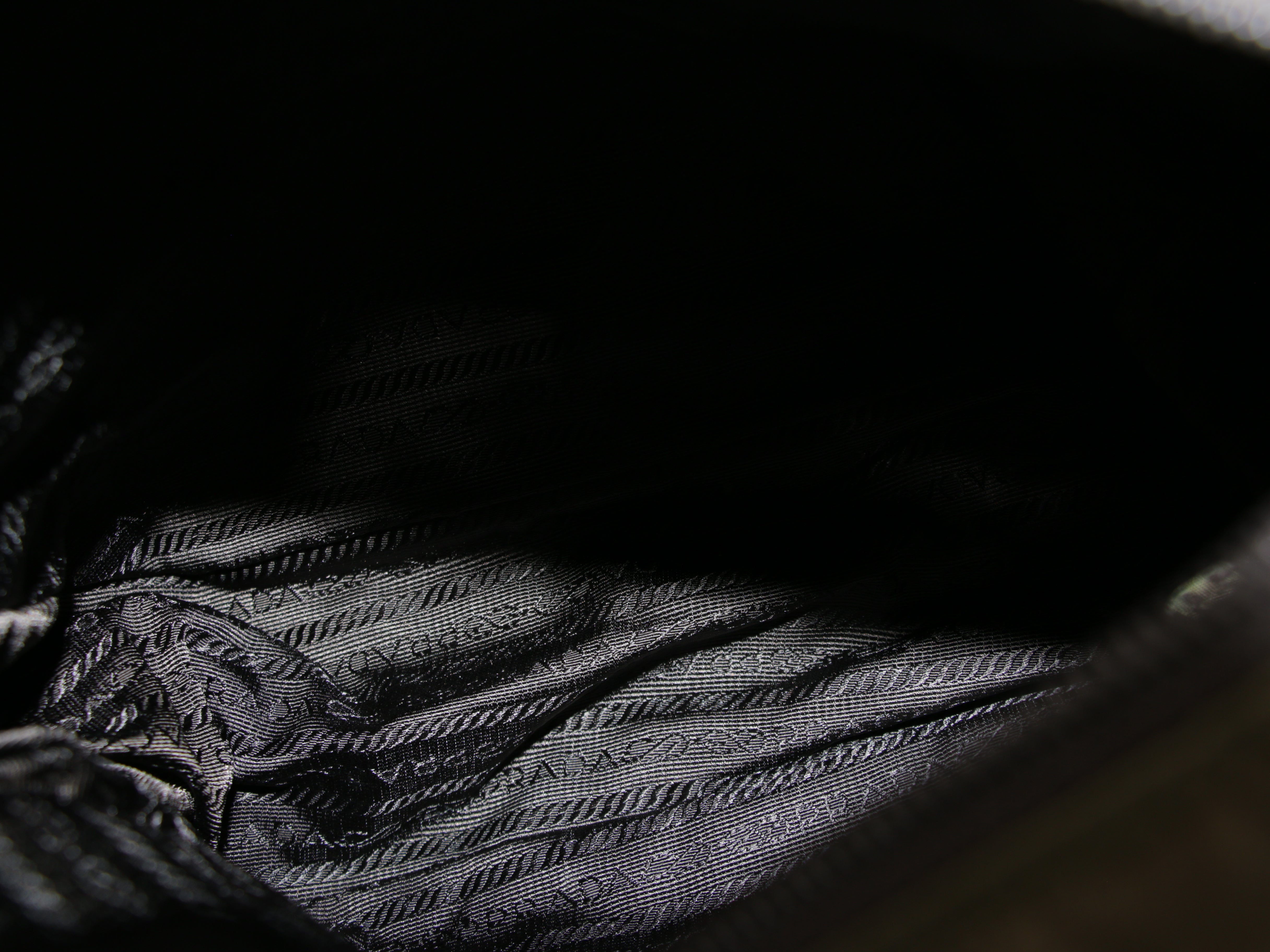 Single Buckle Messenger