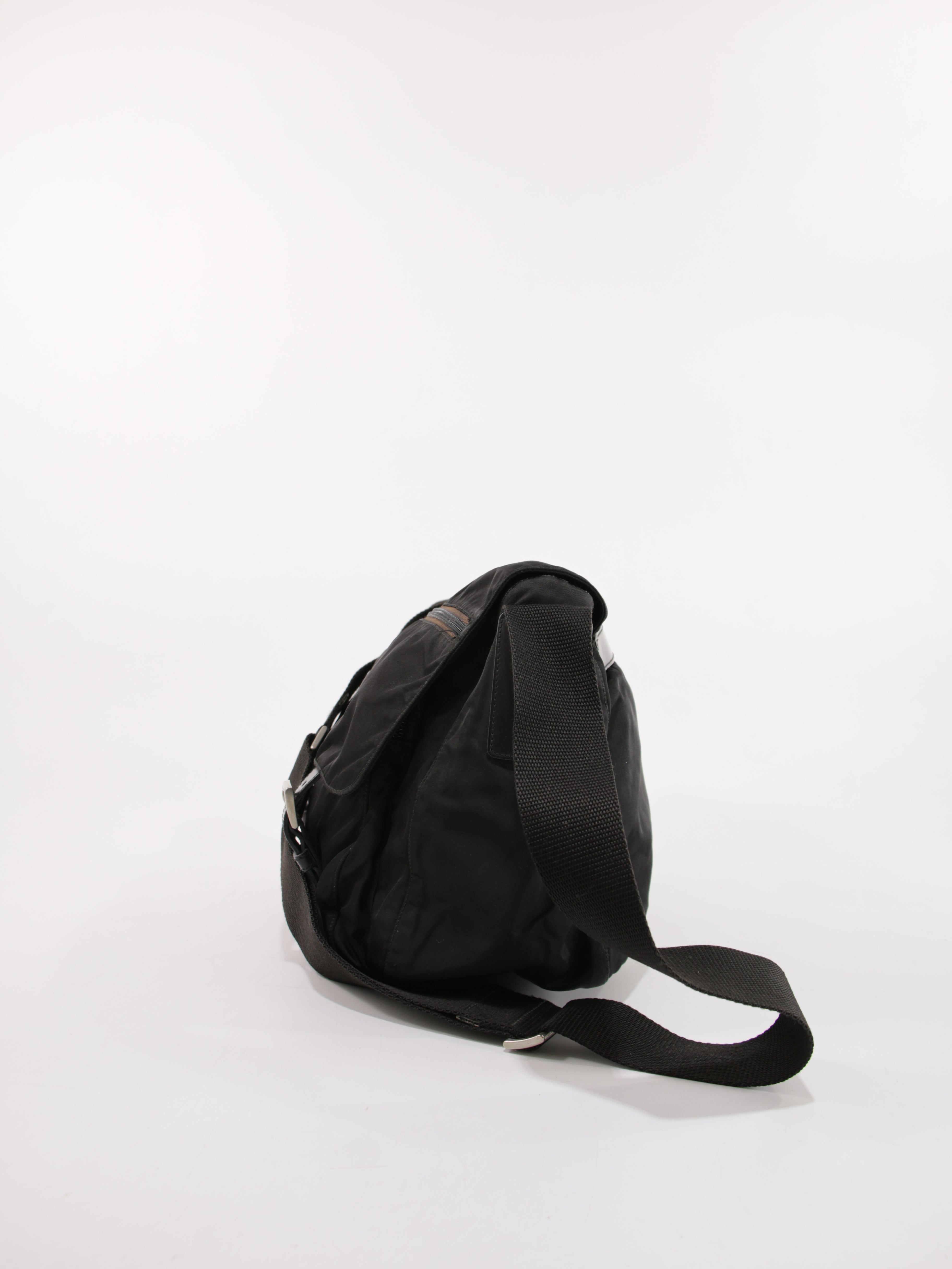 Double Buckle Messenger