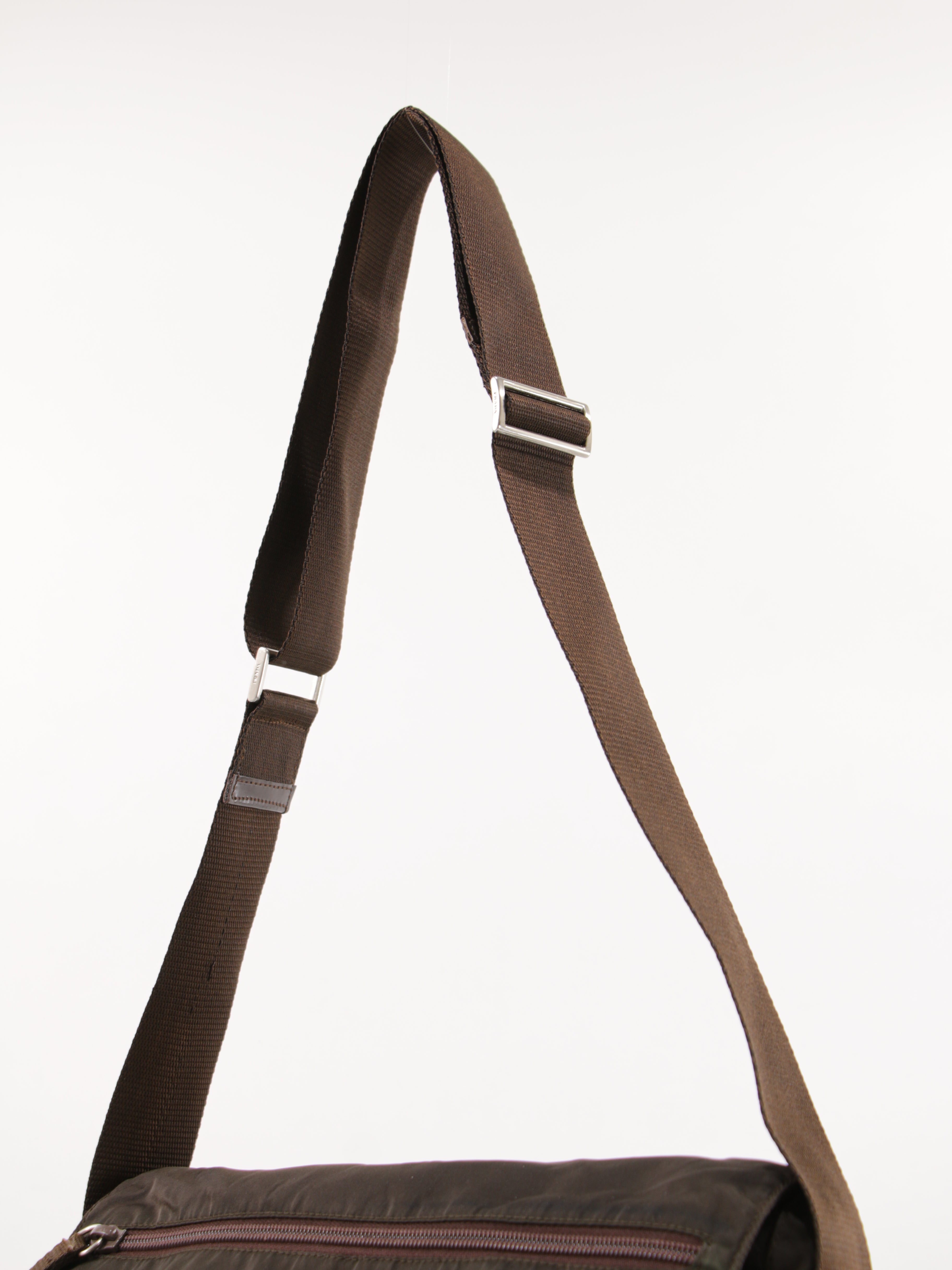 Double Buckle Messenger