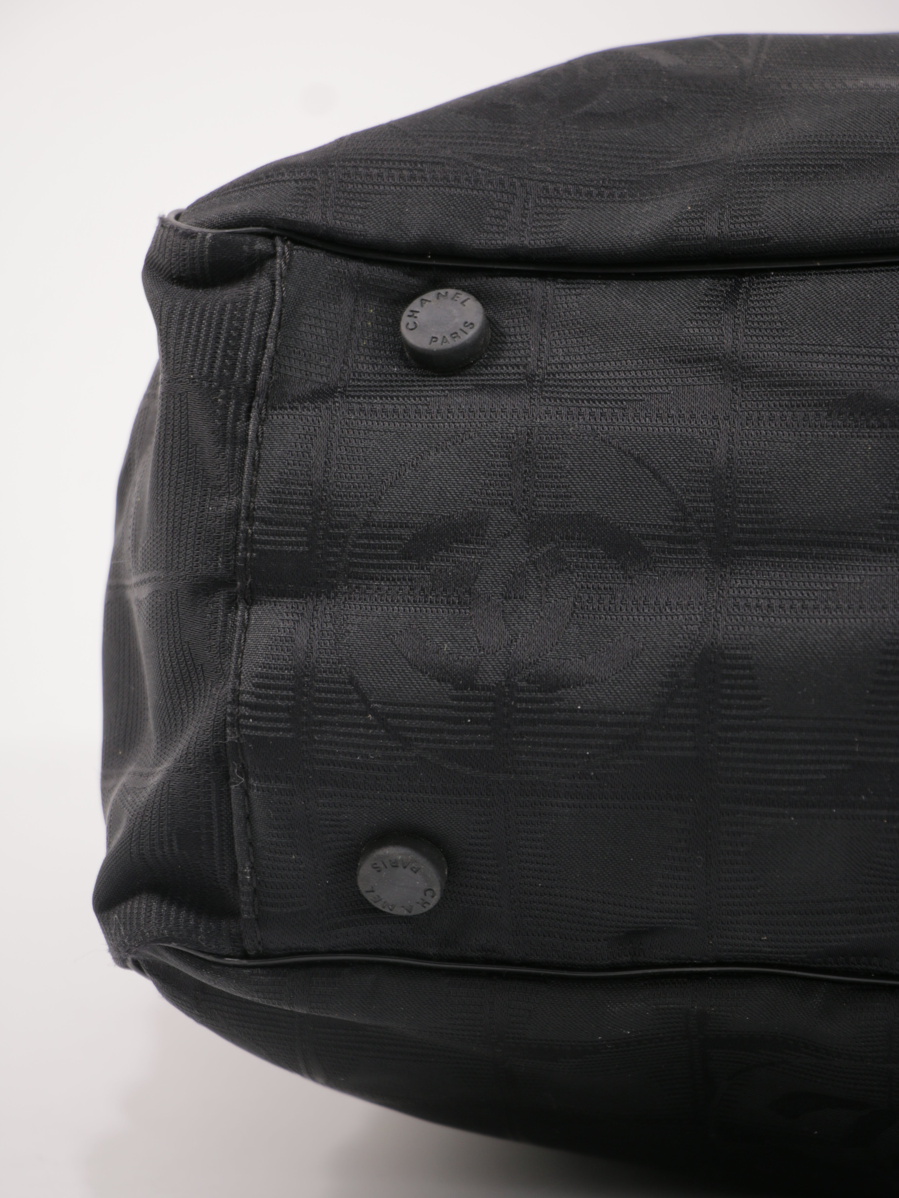 Large Travel Line Tote