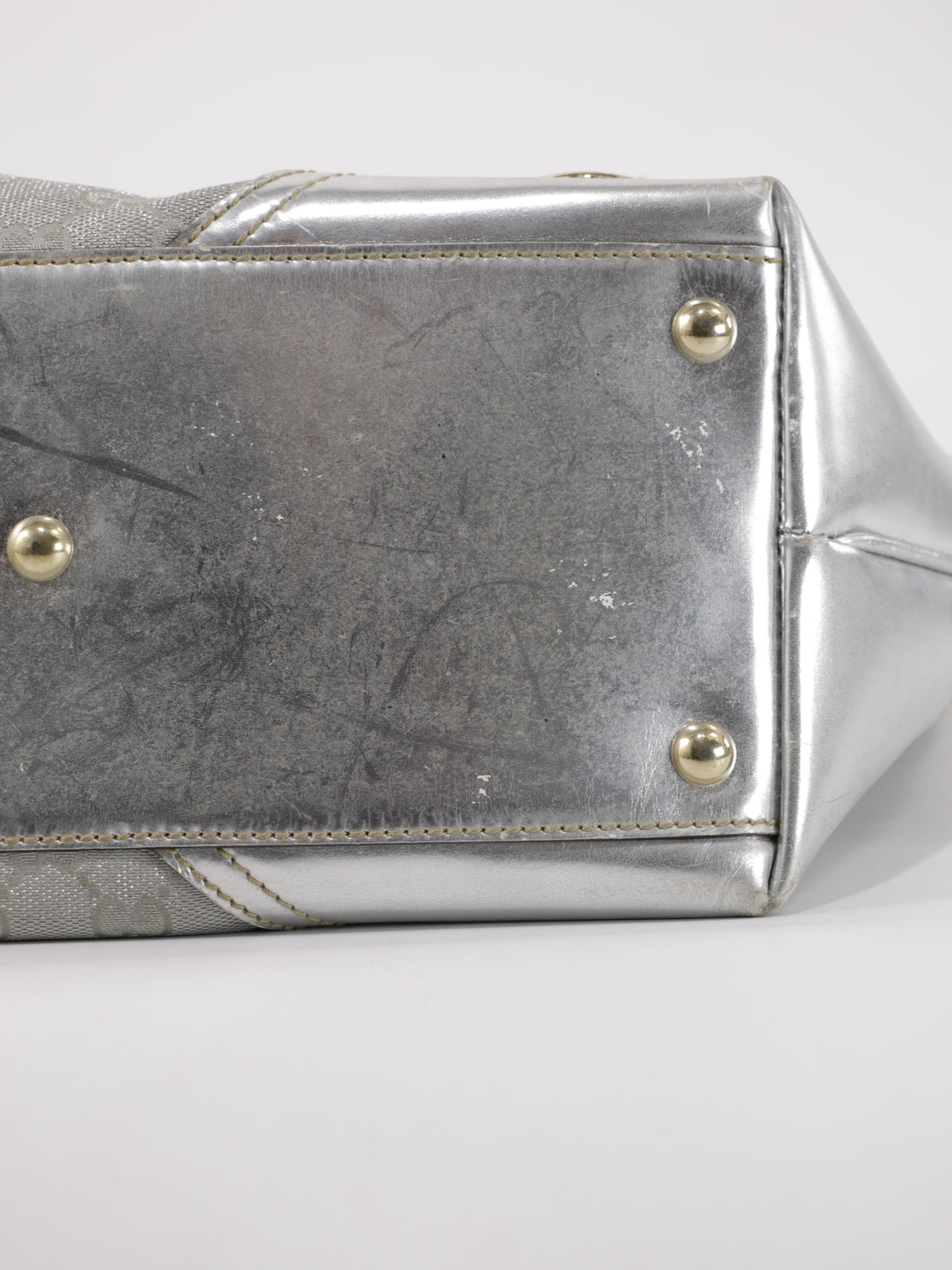 Gucci Shoulder Bag