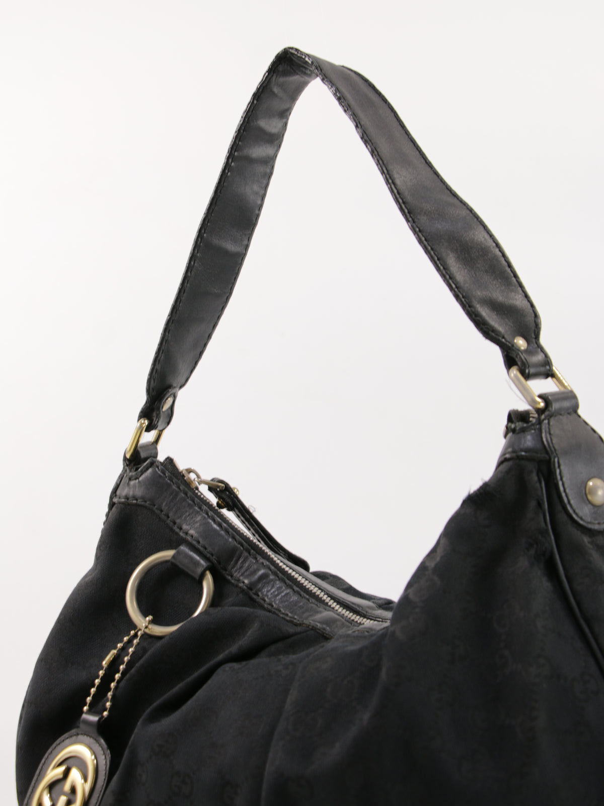 Gucci Sukey Hobo