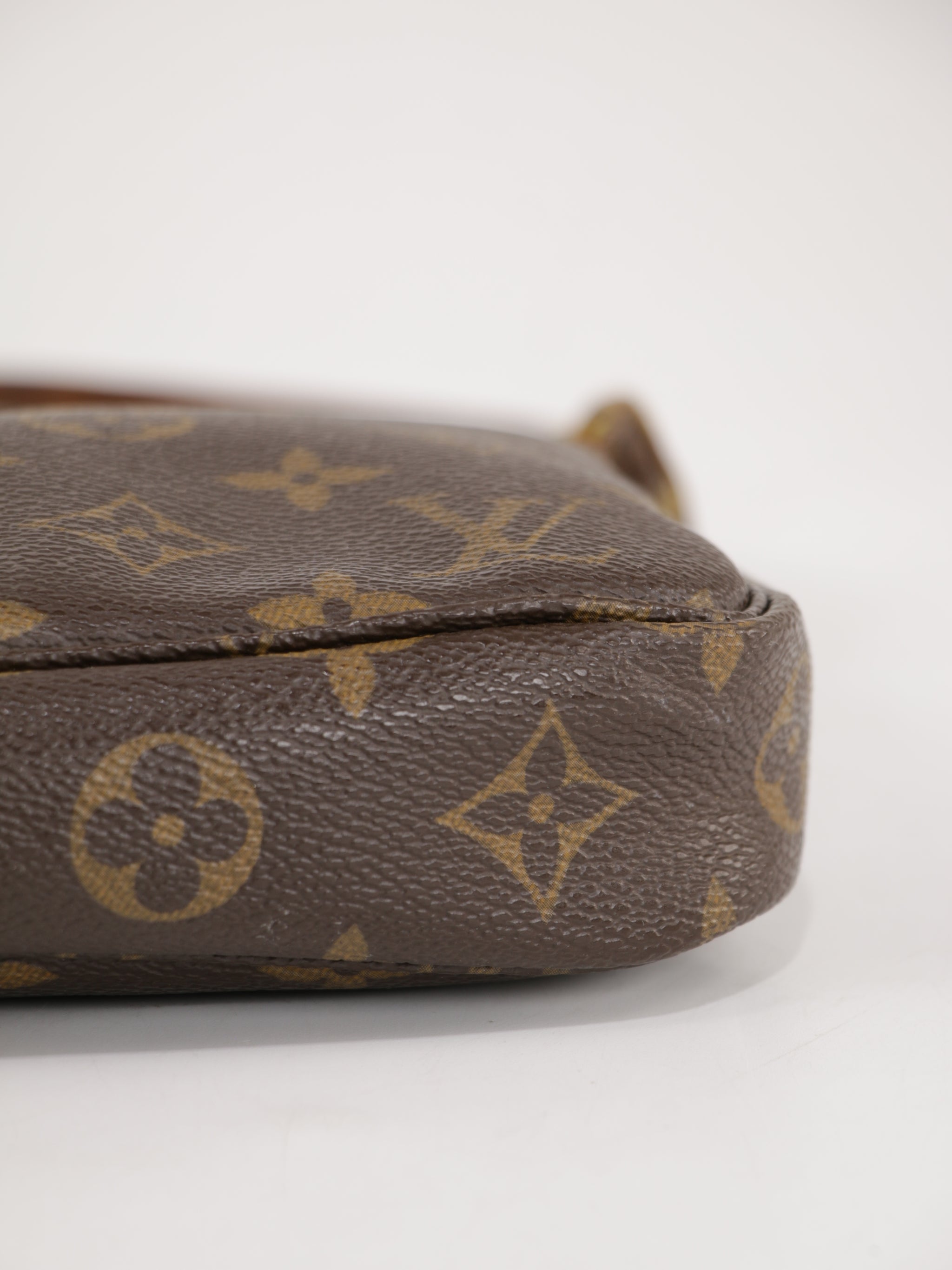 Accessories pochette