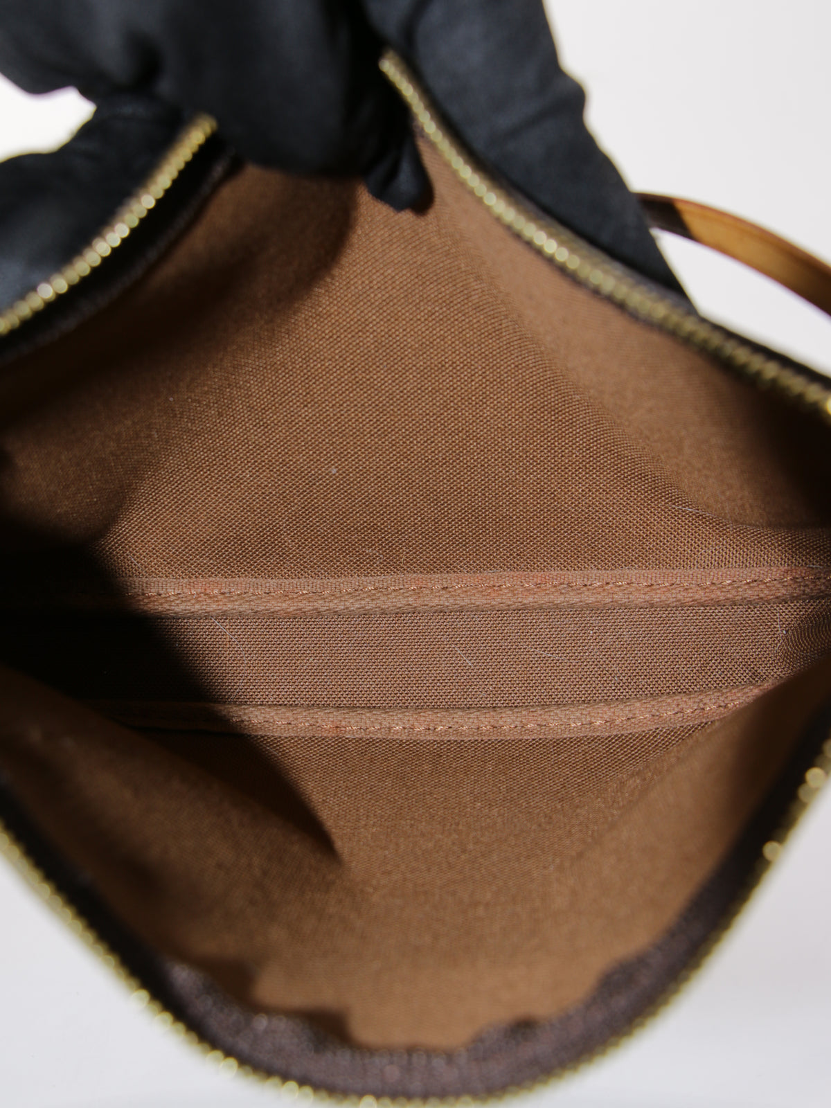 Louis Vuitton Accessories Pochette