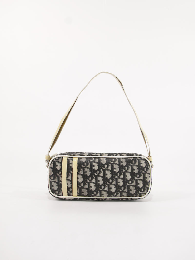 CHRISTIAN DIOR SHOULDER BAGS