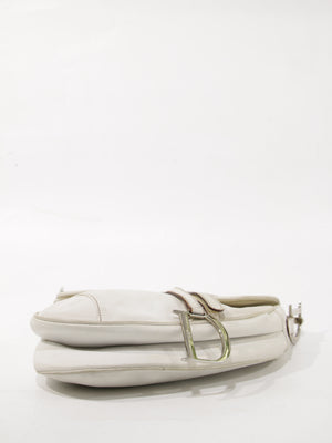 Saddle