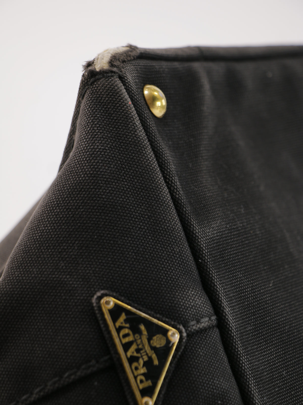 Prada Medium Canapa