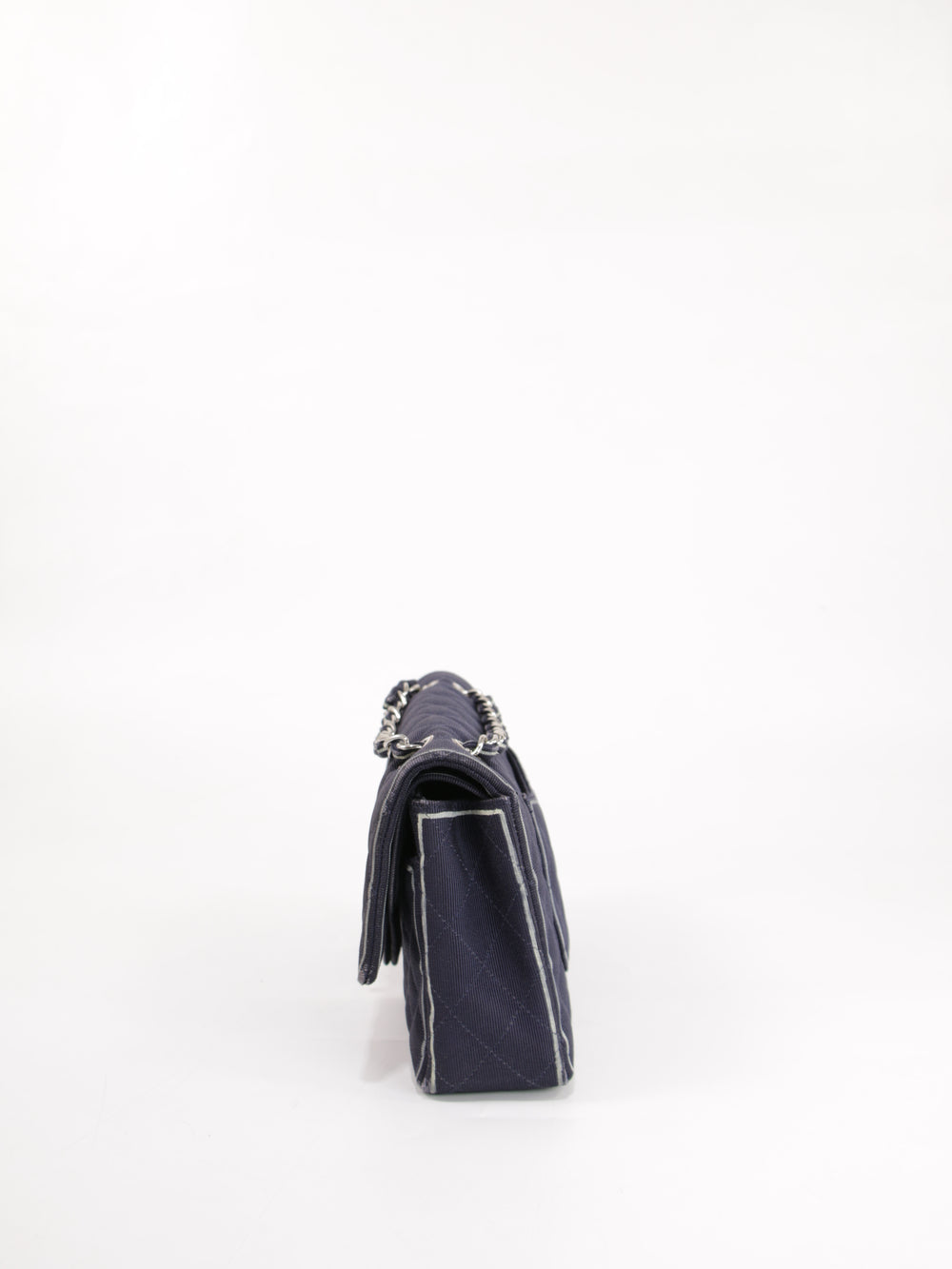 Medium Classic Flap