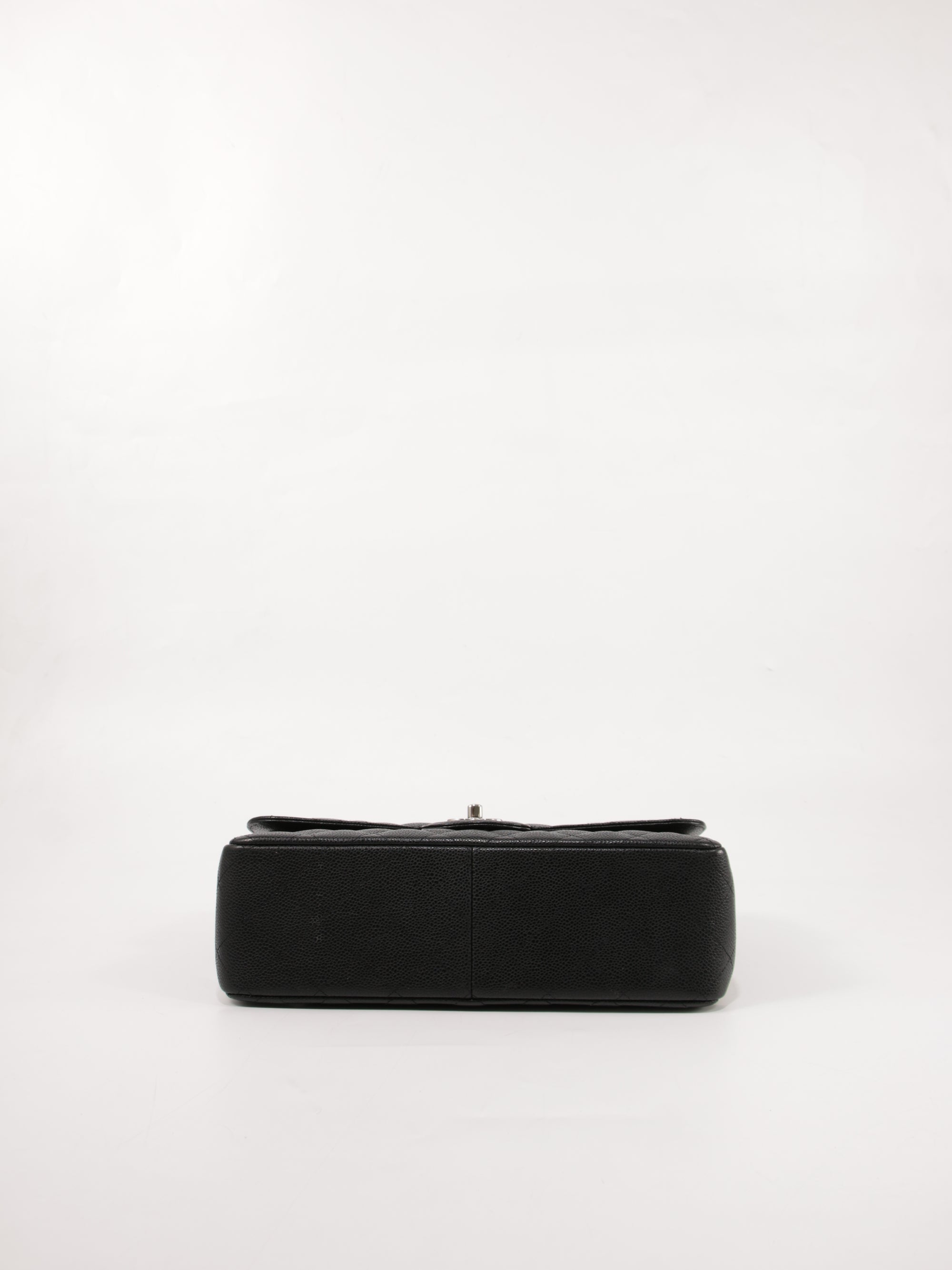 Jumbo Classic Flap
