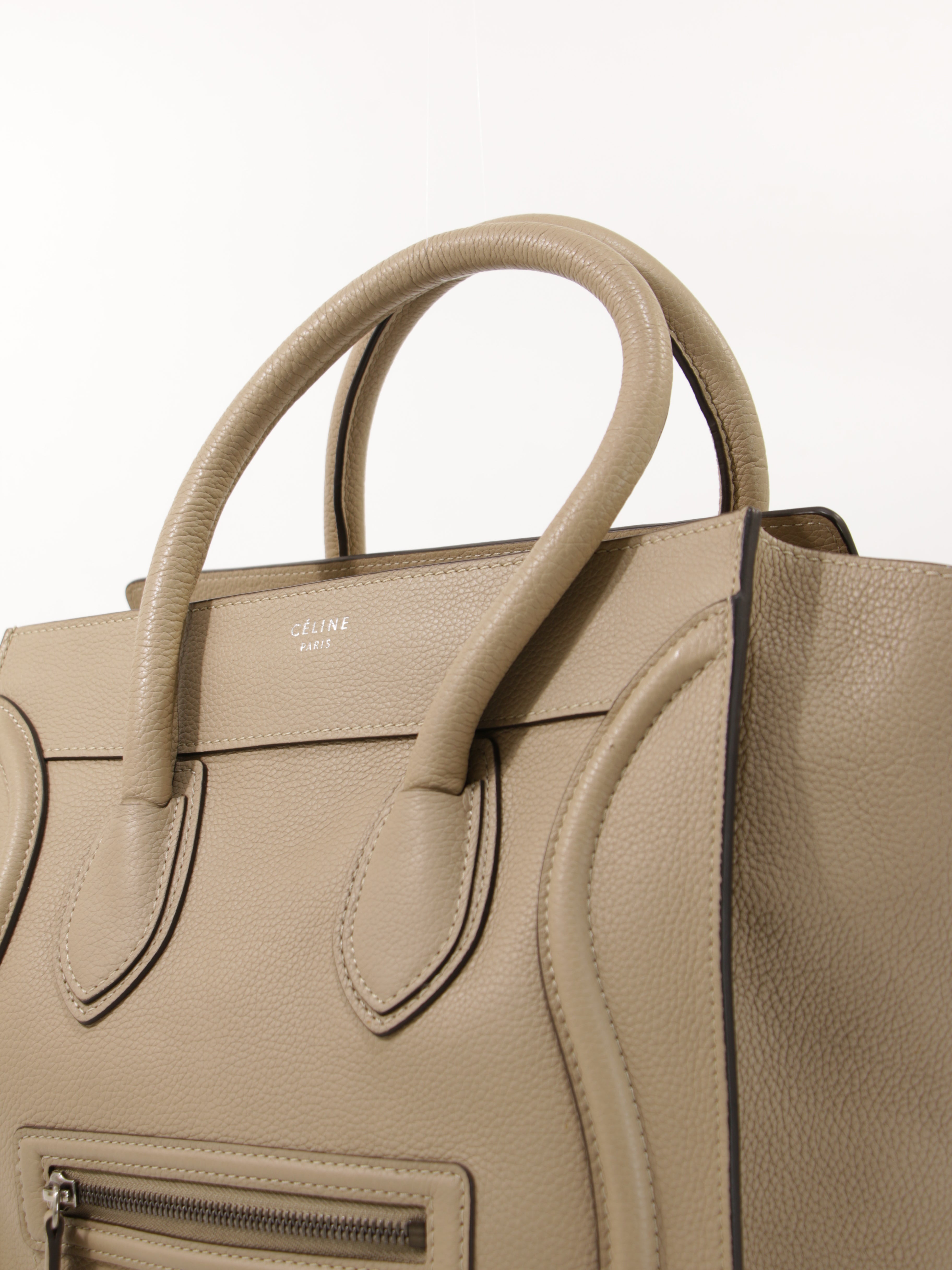 Medium Luggage