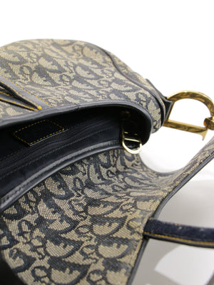 Saddle