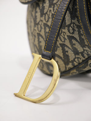 Saddle
