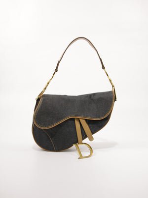 Saddle