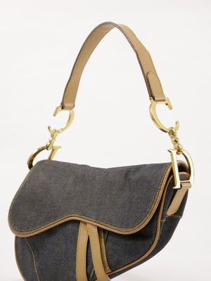 Saddle