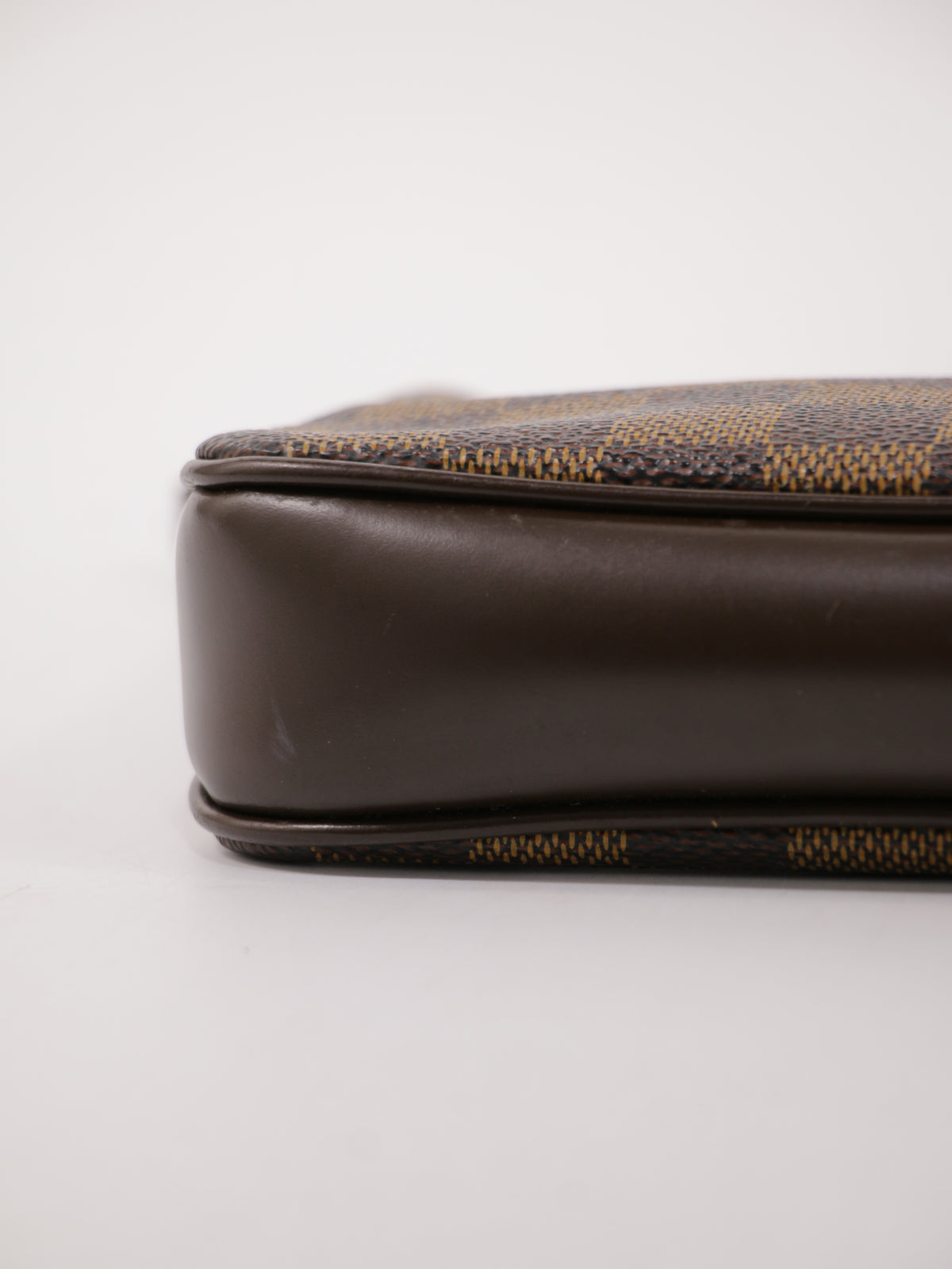 Louis Vuitton Accessories Pochette