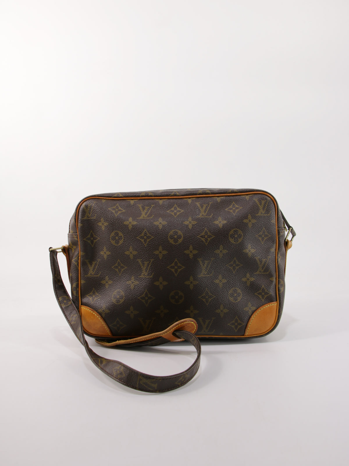Louis Vuitton Nile PM