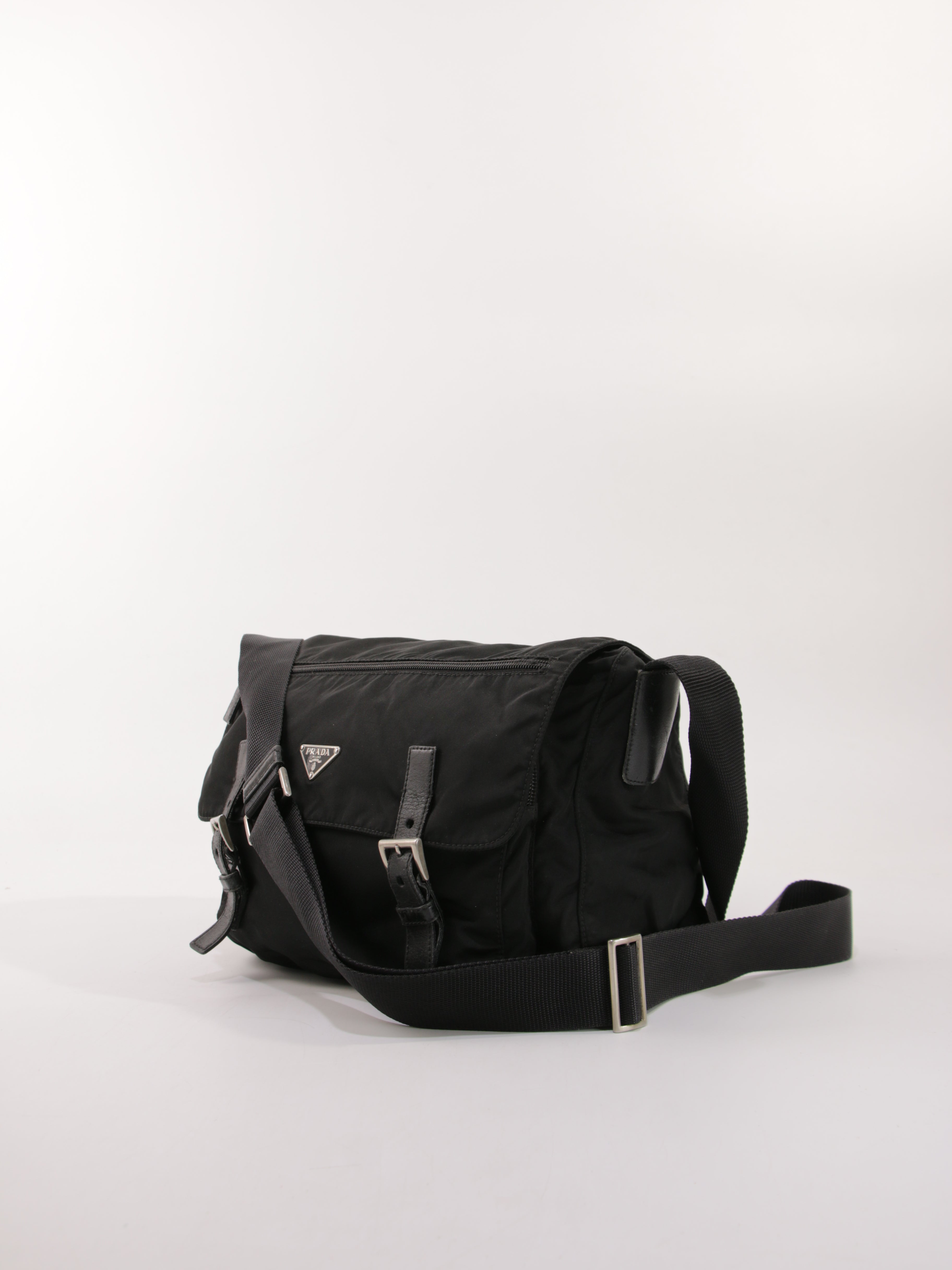 Double Buckle Messenger
