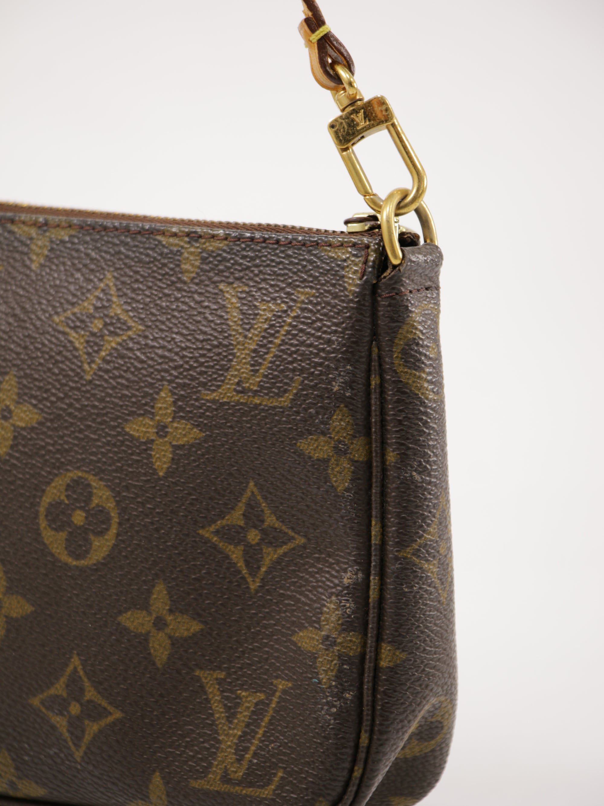 Accessories pochette