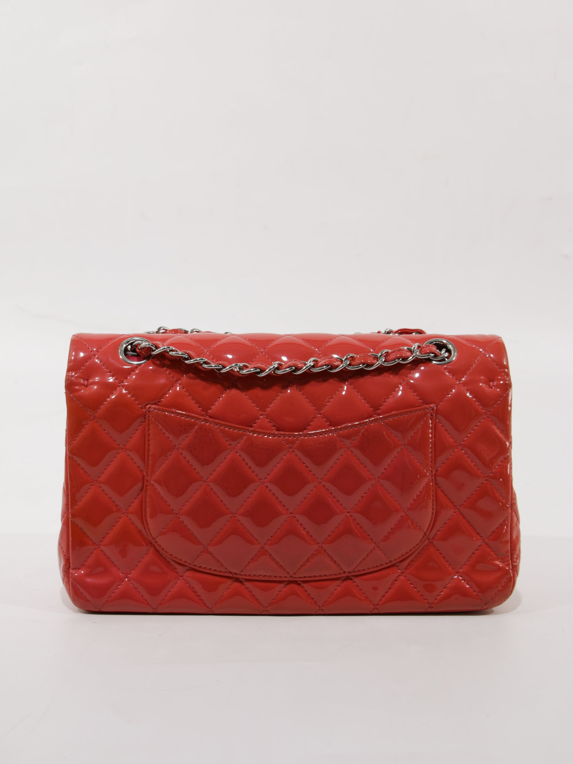 Medium Classic Flap