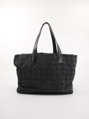 Medium New Travel Line Tote
