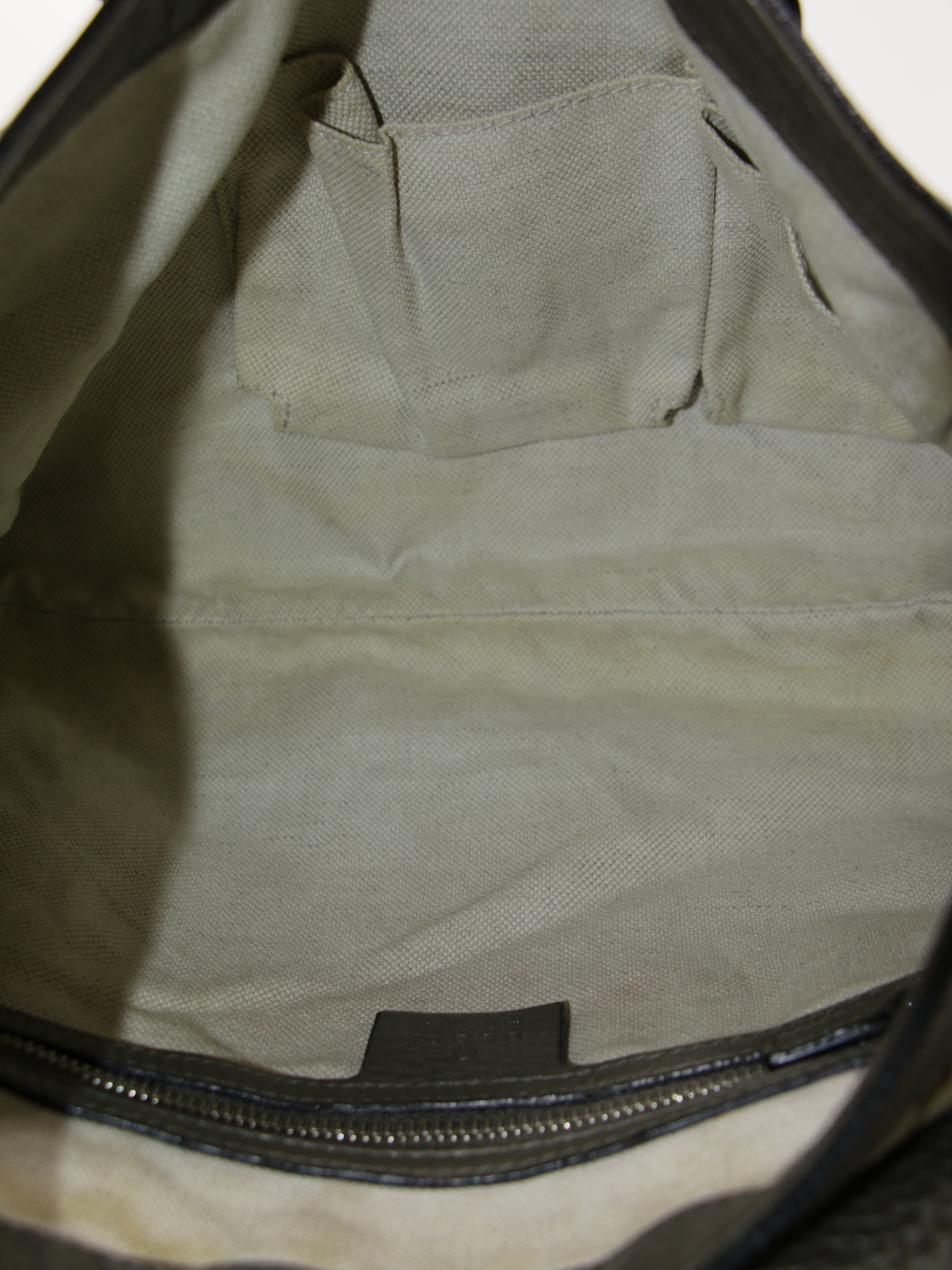 Gucci Shoulder Bag