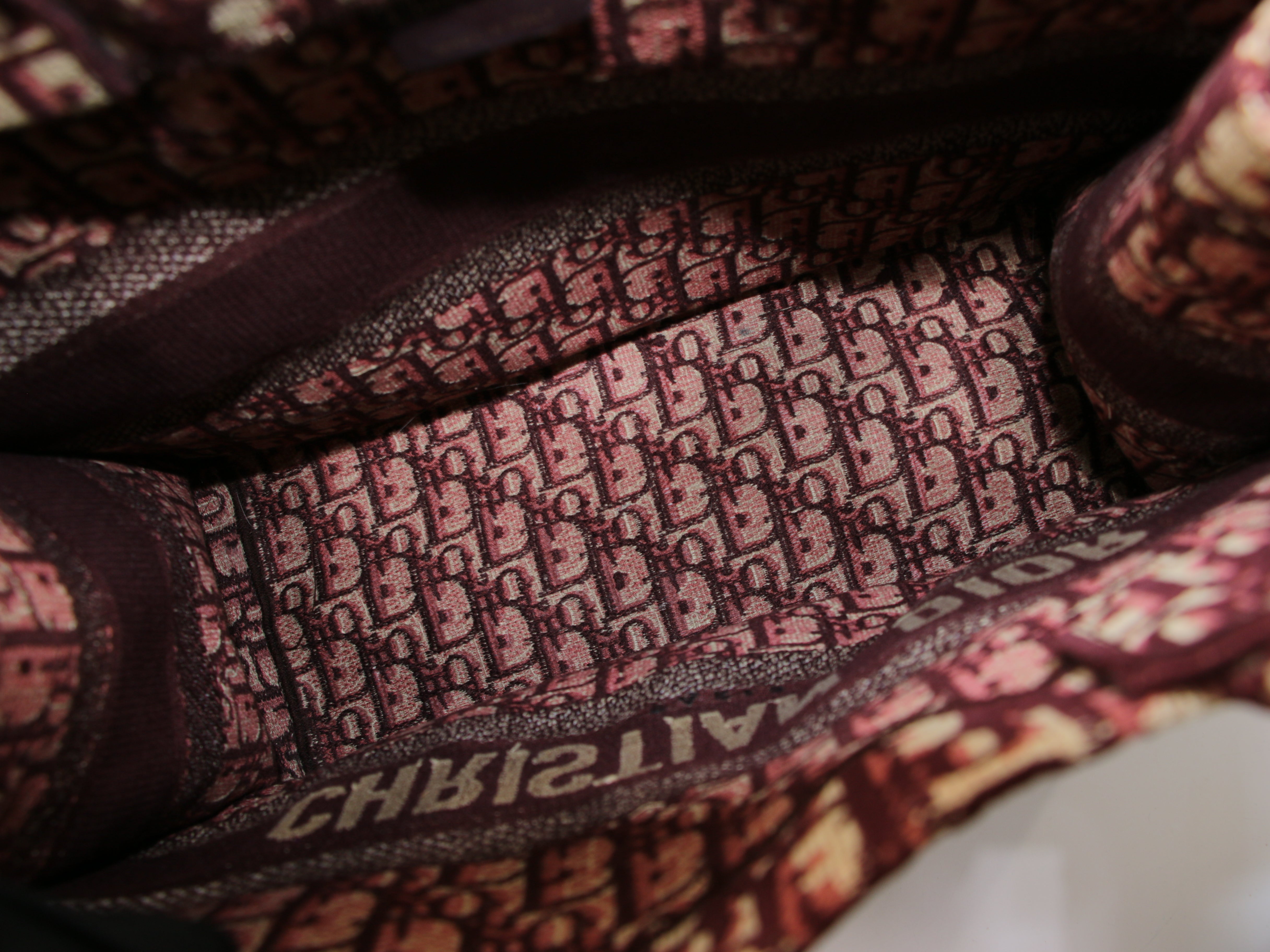 Medium Book Tote