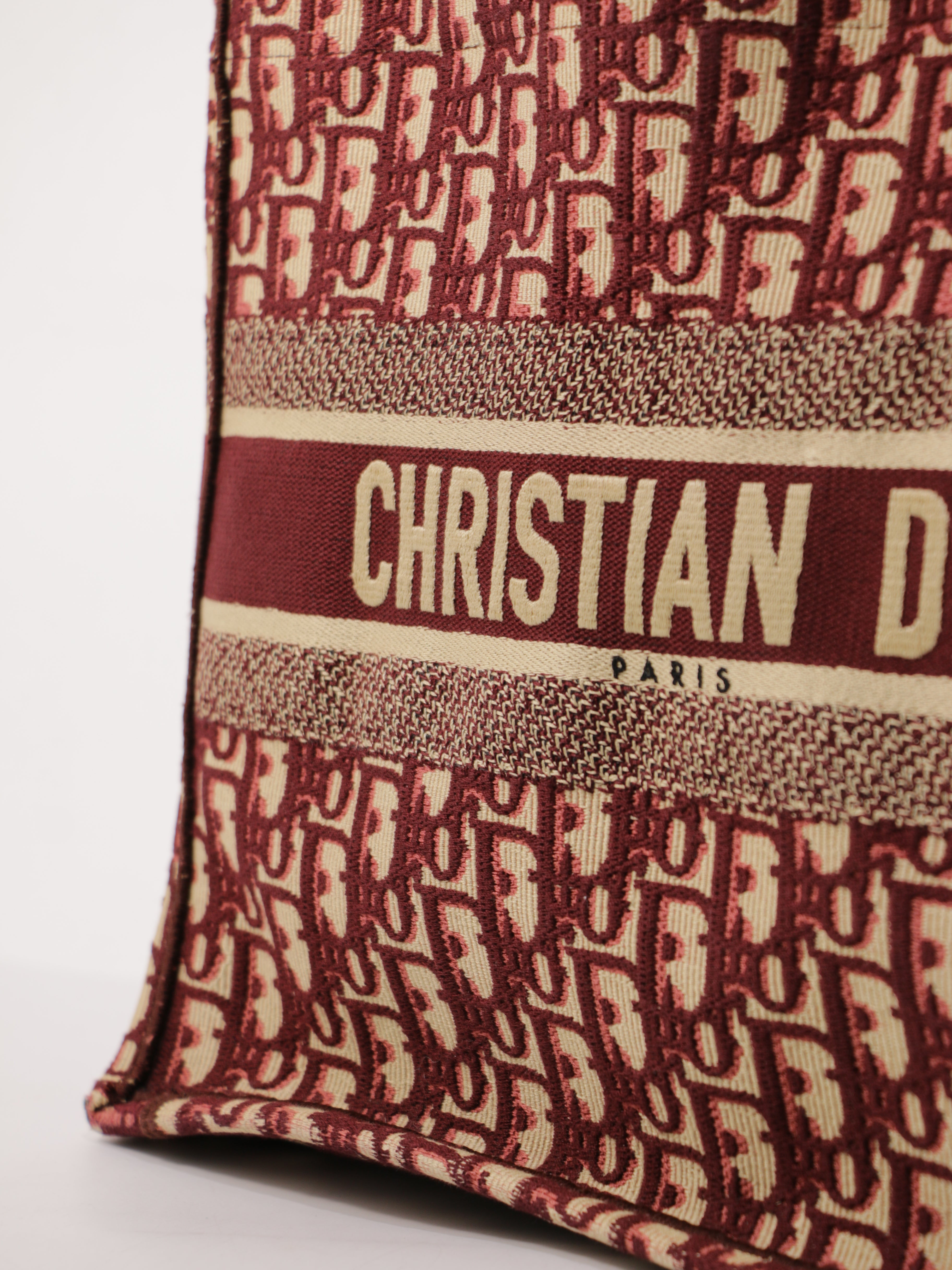 Medium Book Tote