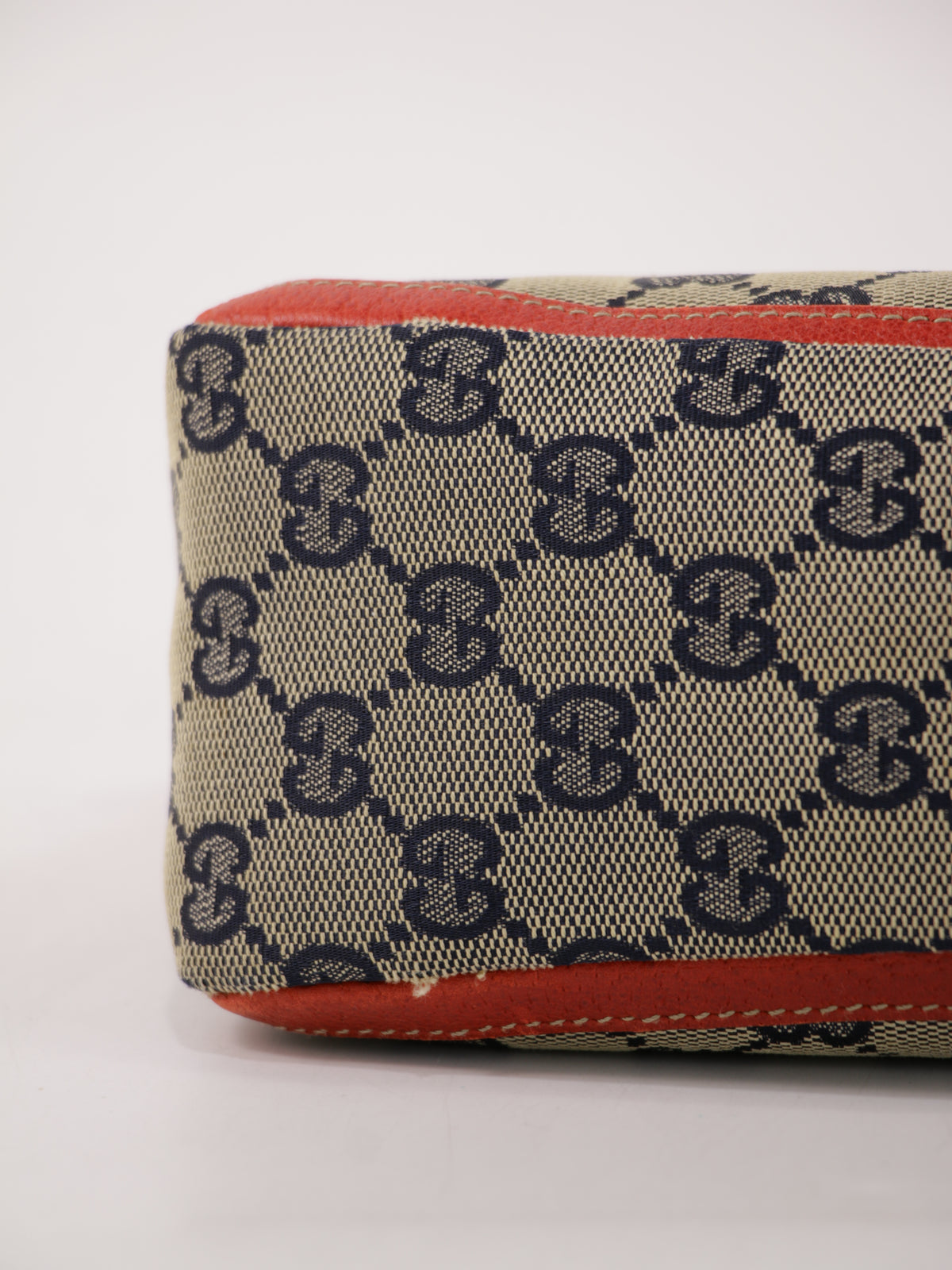 Gucci Abbey D-Ring Pochette