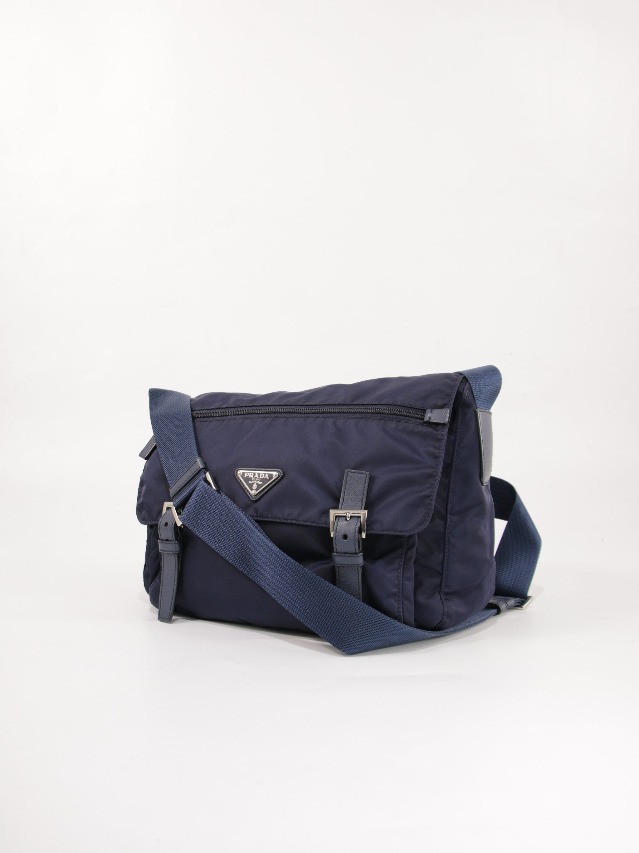 Double Buckle Messenger