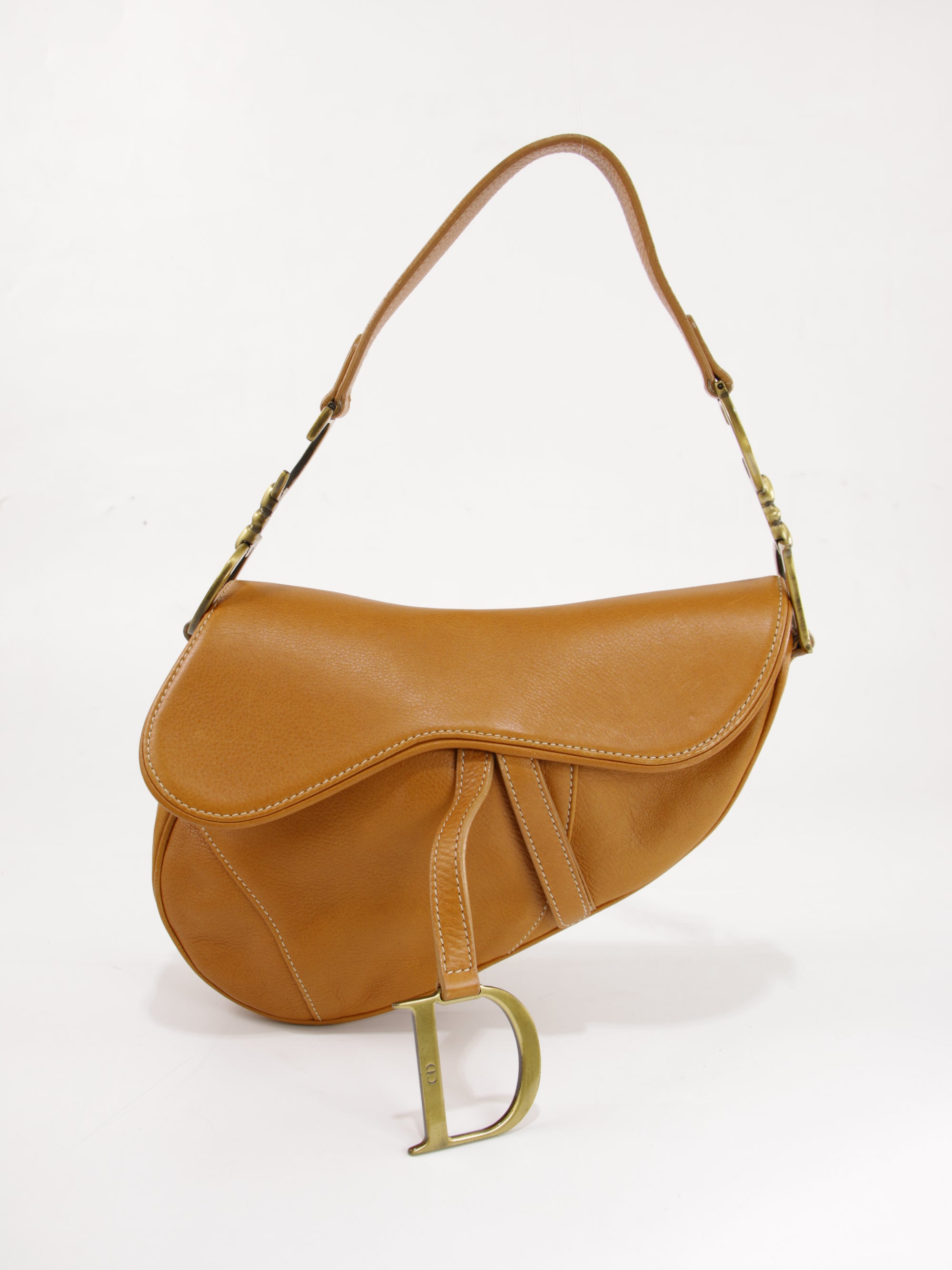 Saddle