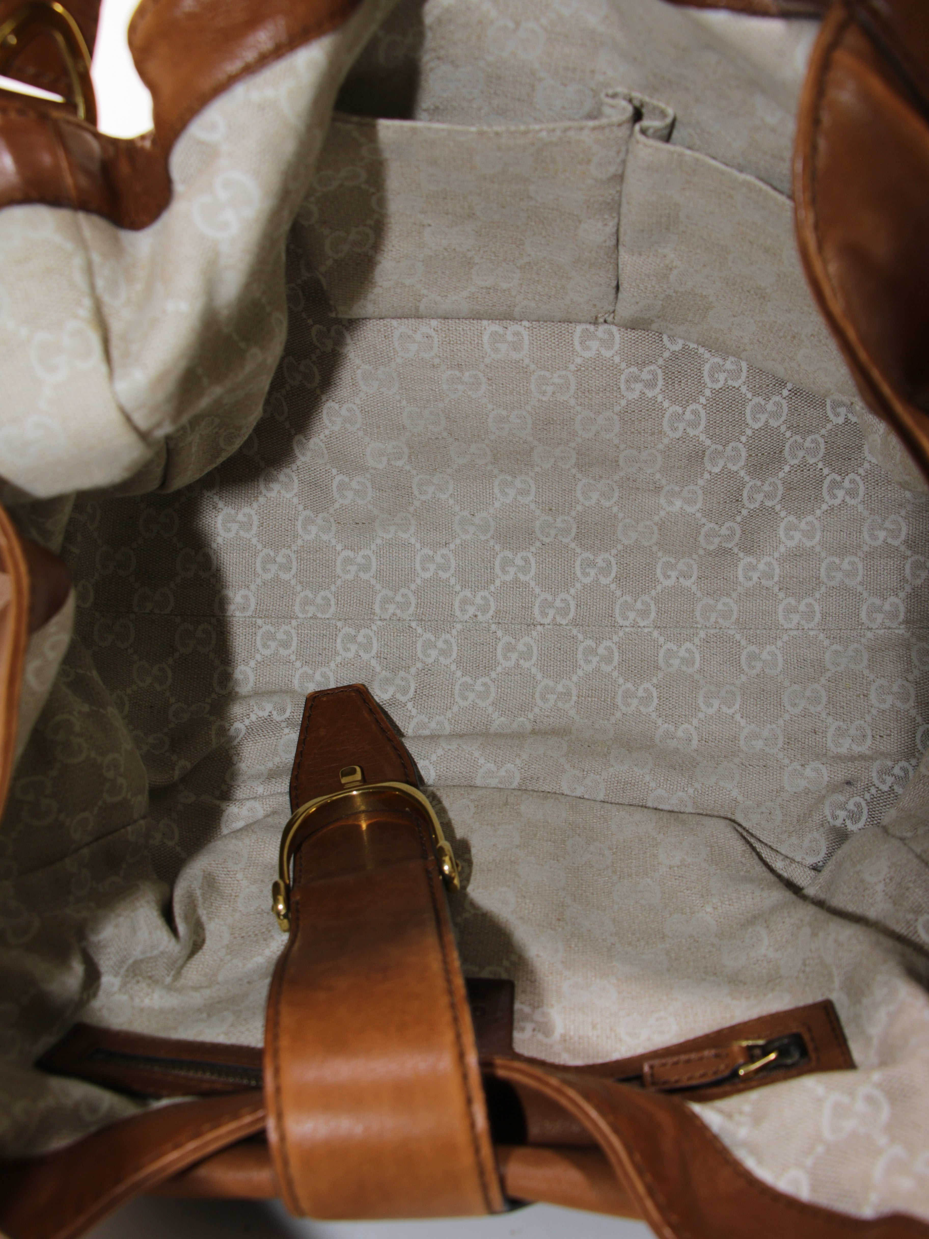 Gucci Shoulder Bag