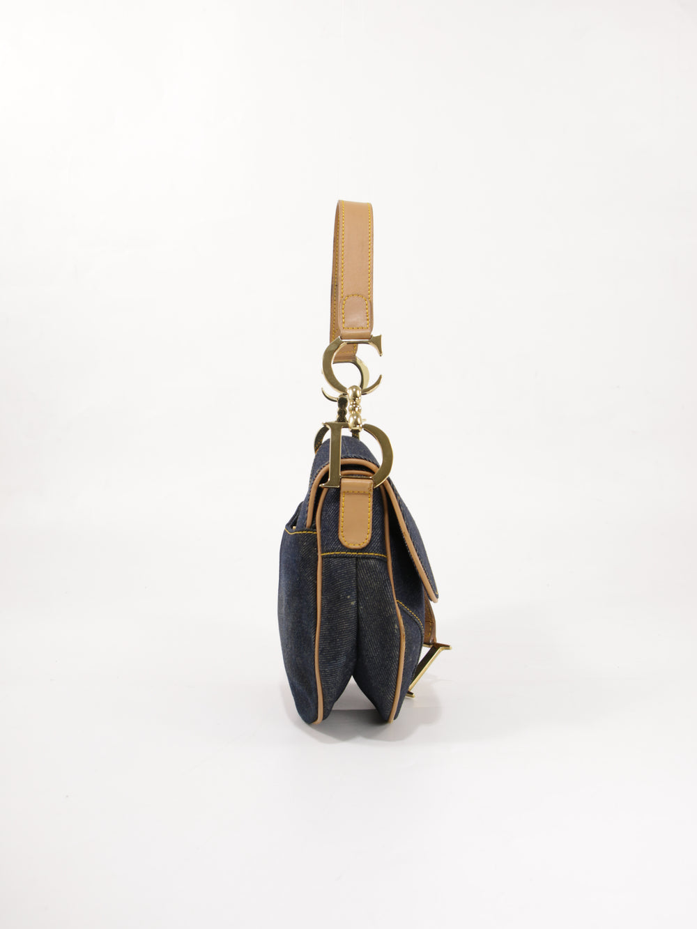 Saddle