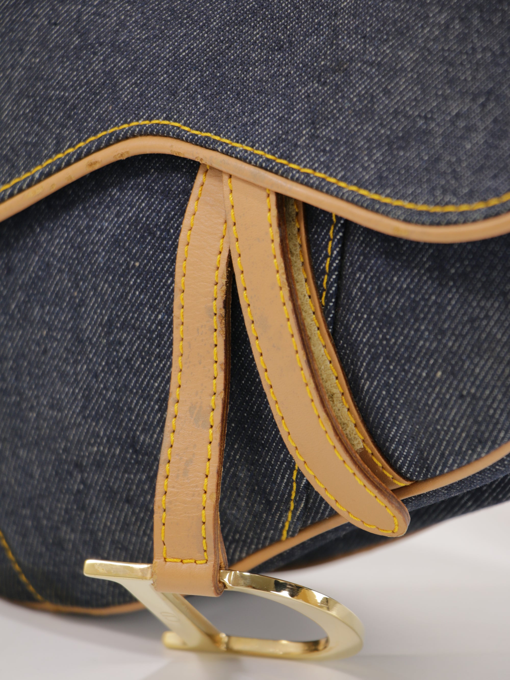 Saddle