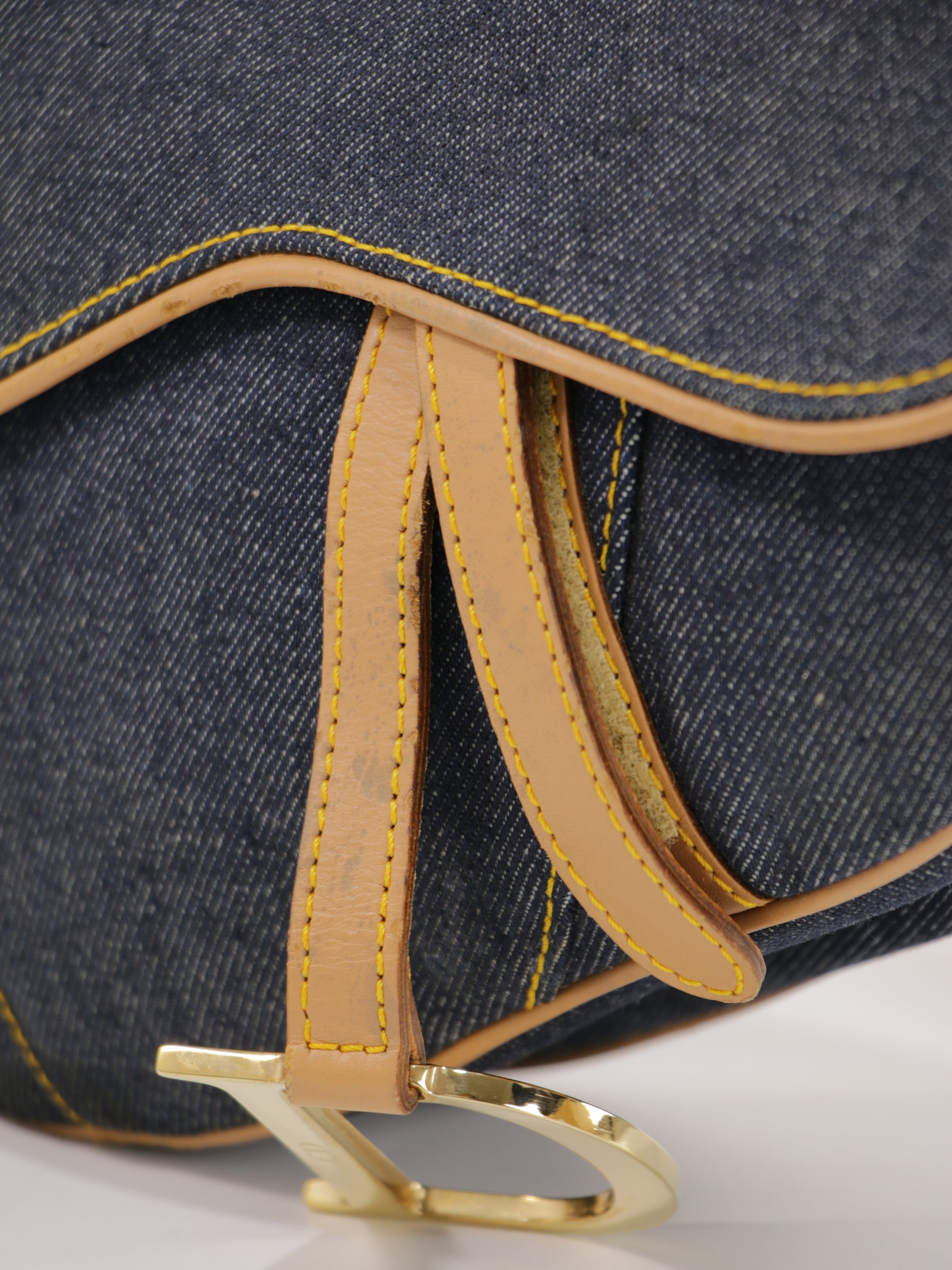 Saddle