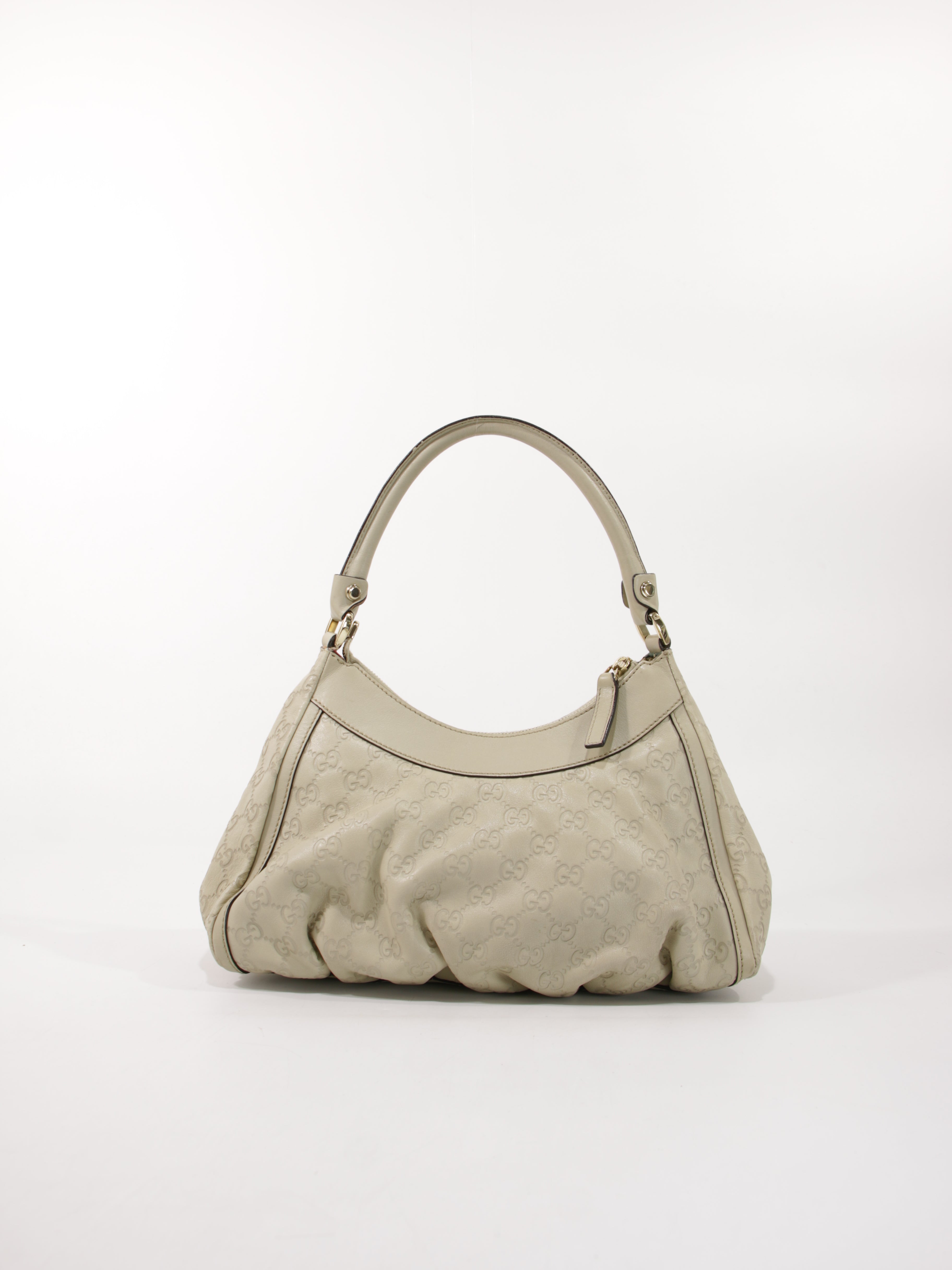 Abbey D-Ring Small