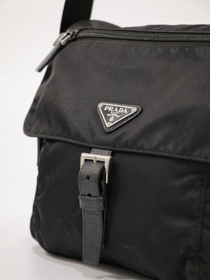 Single Buckle Messenger