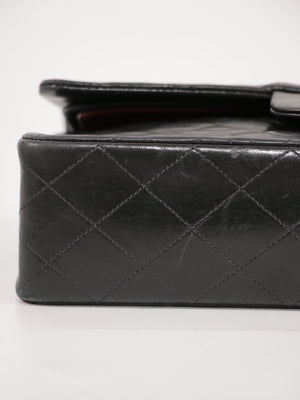 Medium Classic Flap