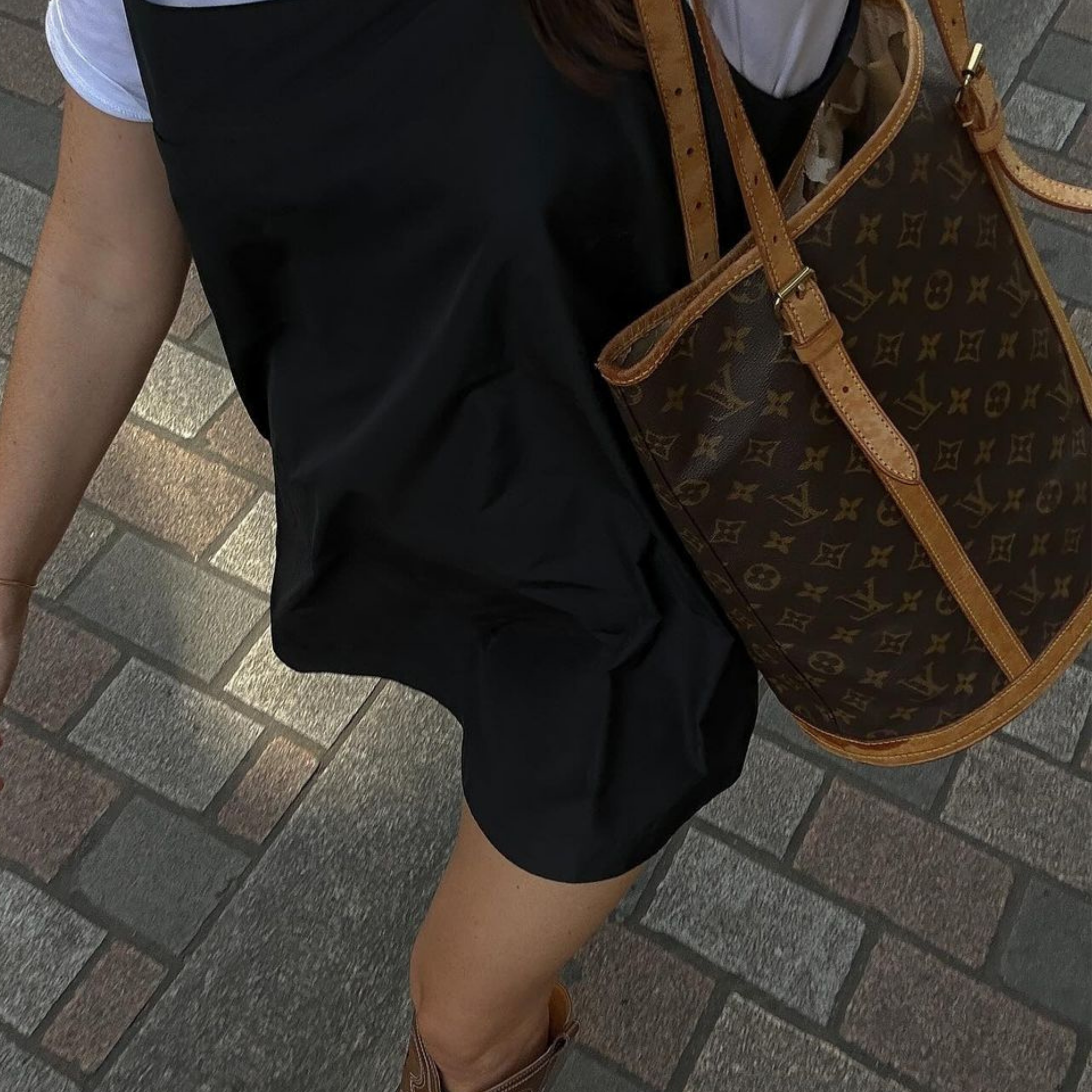 Louis Vuitton Large Bucket Brown Canvas