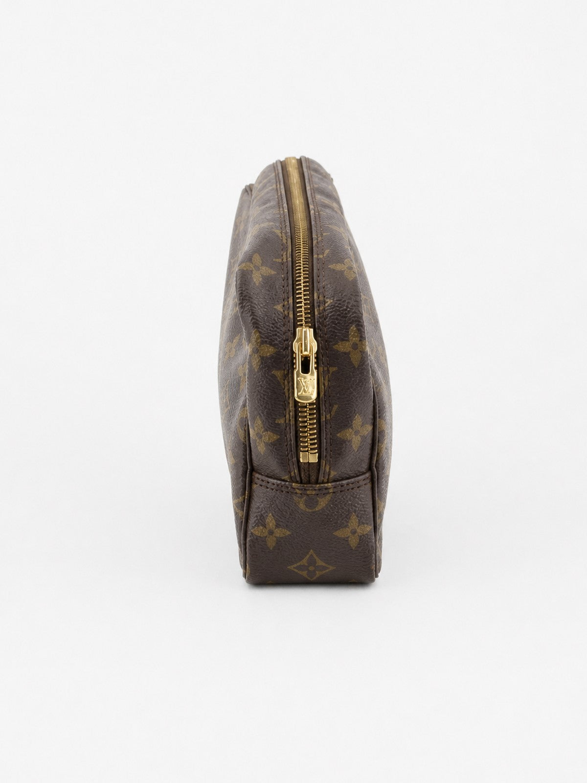 Cosmetic pouch